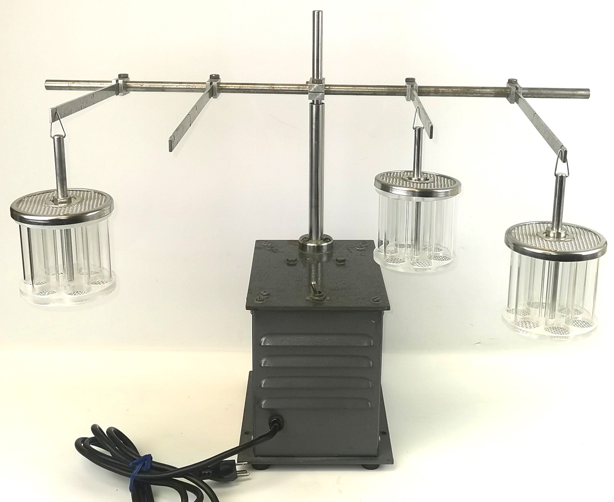 Used Vankel Vanderkamp 71C-104C-12 Tablet Disintegration Tester with Accessories