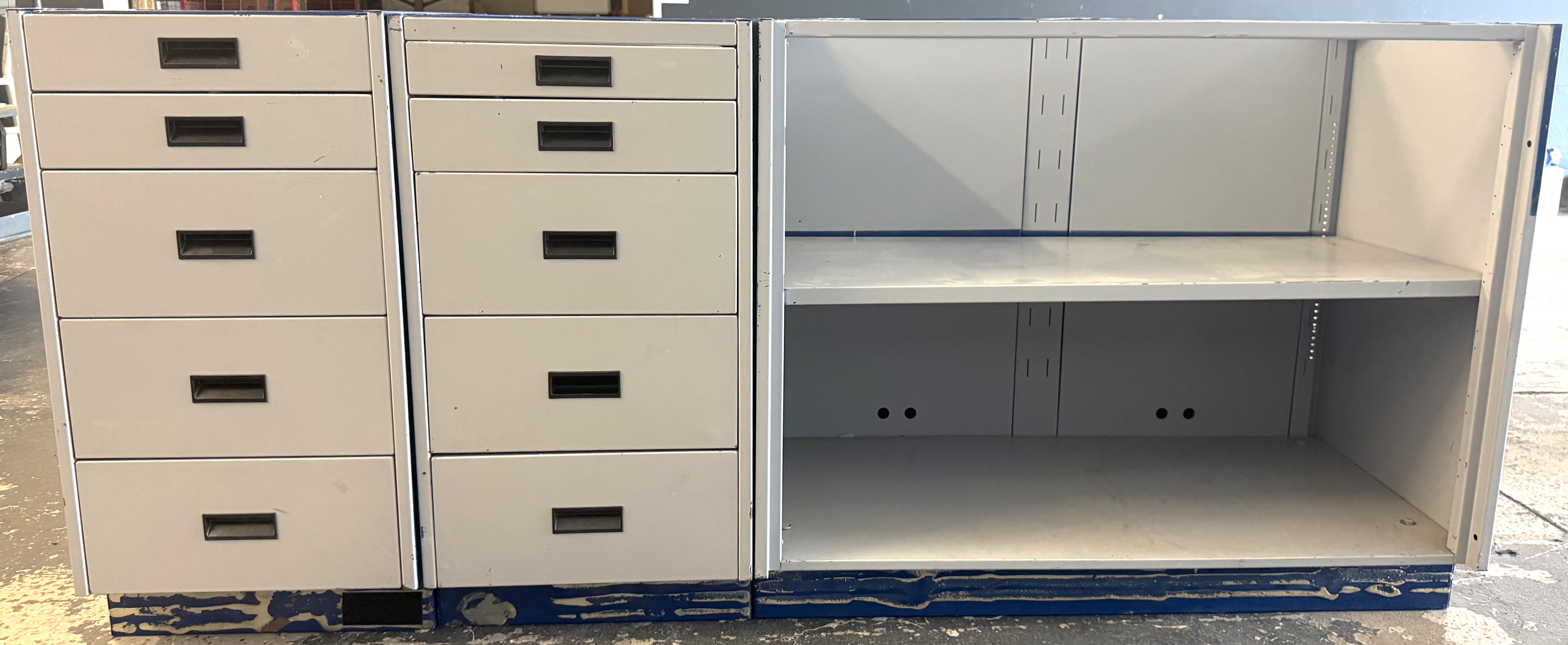 Used Metal Laboratory Cabinetry (Priced/Linear Ft)