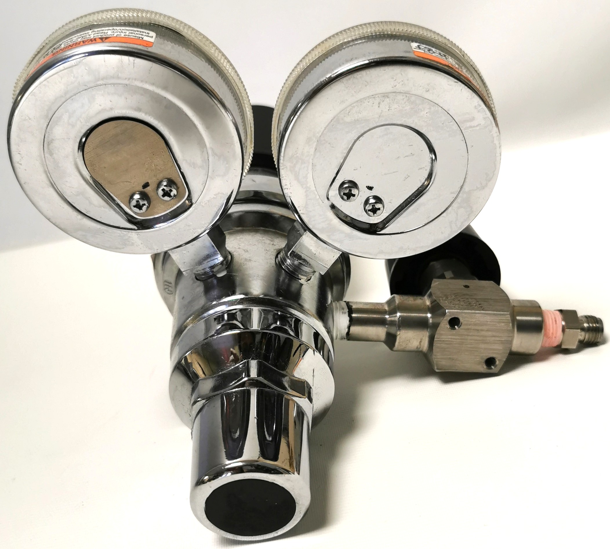 Used Liquid Air 2123311-346 Stainless-Steel Compressed Air Regulator (CGA 346)