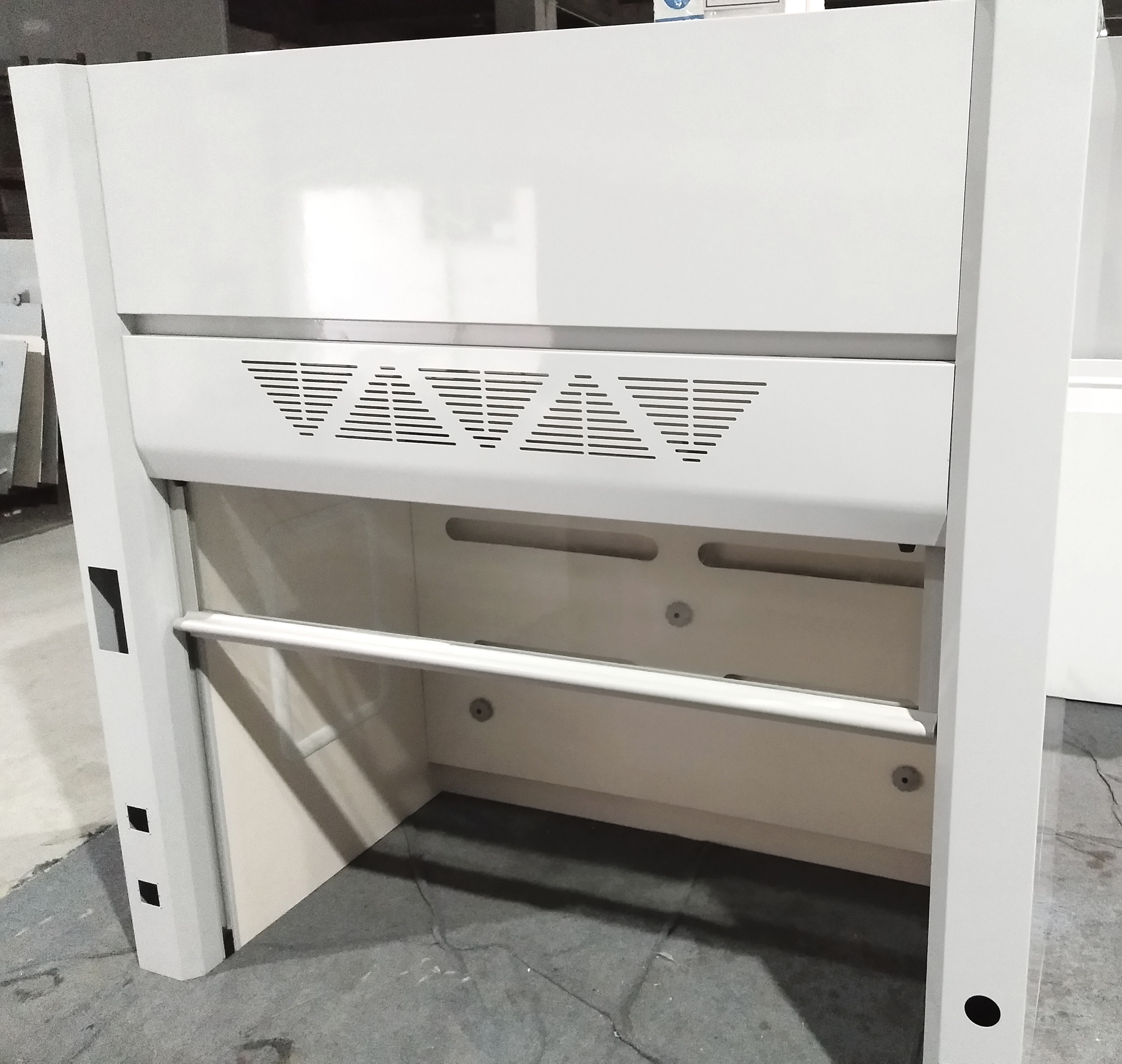 New Winband 4-Ft Fume Hood with Built-In Blower