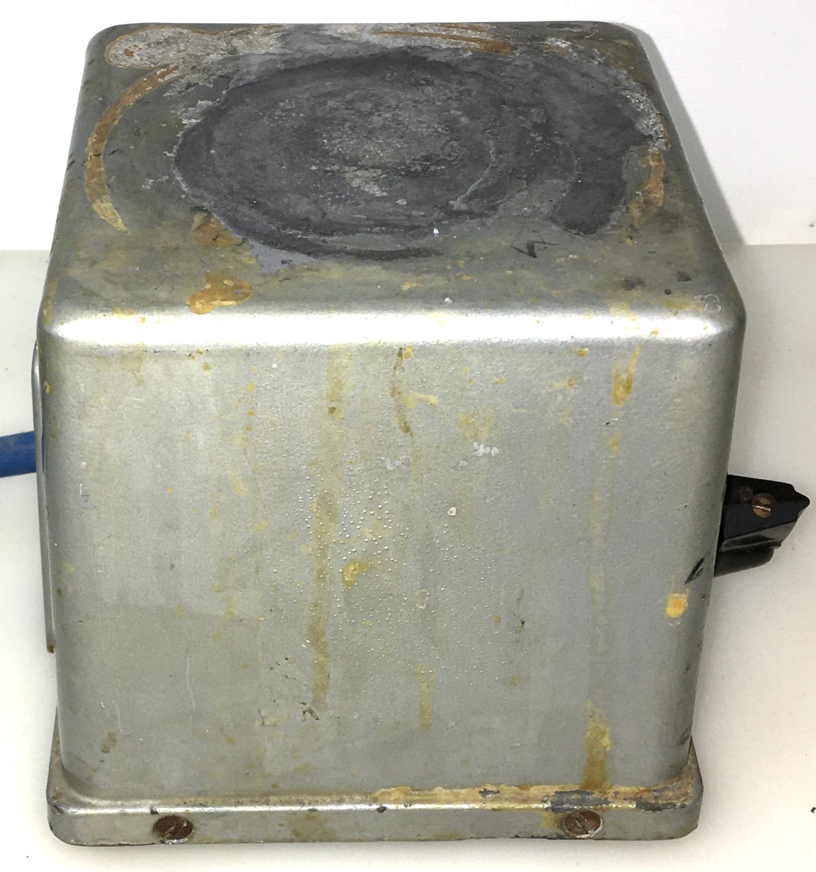 Used Canlab 77-8817 Magnetic Stirrer - 4.25″ x 4.25″ Plate