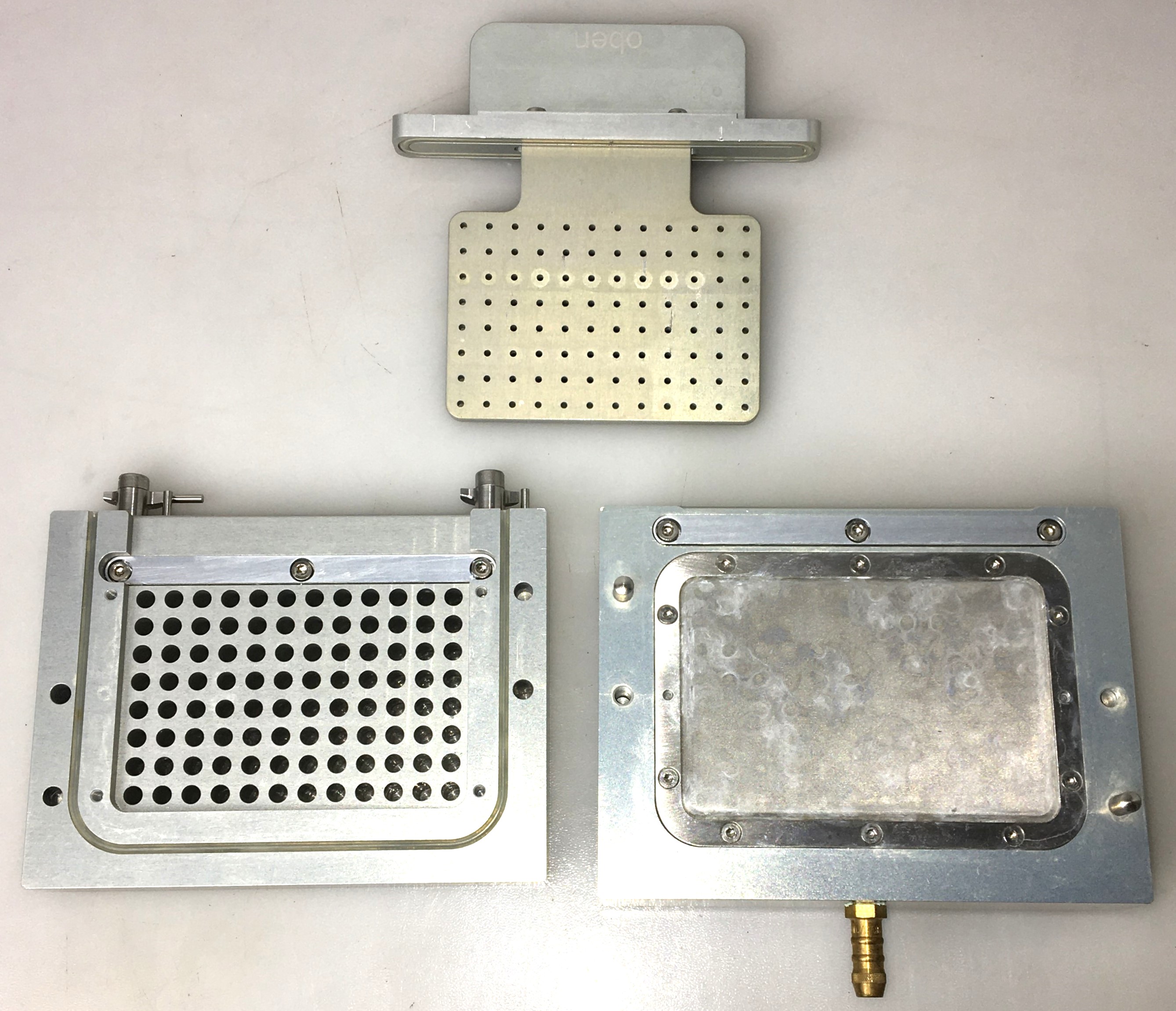 Used Atoll MediaScout ResiQuot Vacuum Manifold