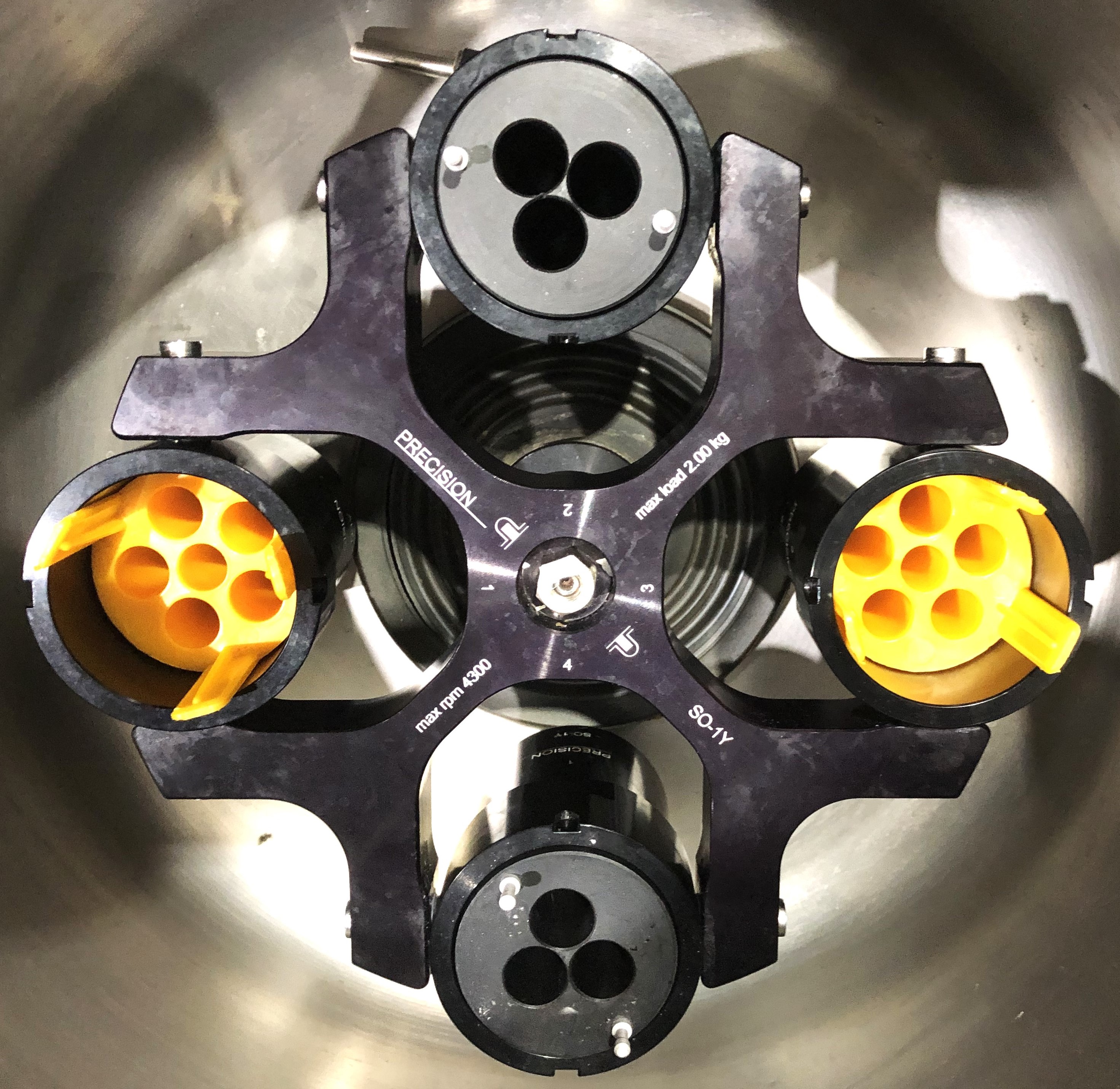 Used Precision Durafuge 200R Refrigerated Centrifuge with Rotor and Accessories - 4 x 190mL