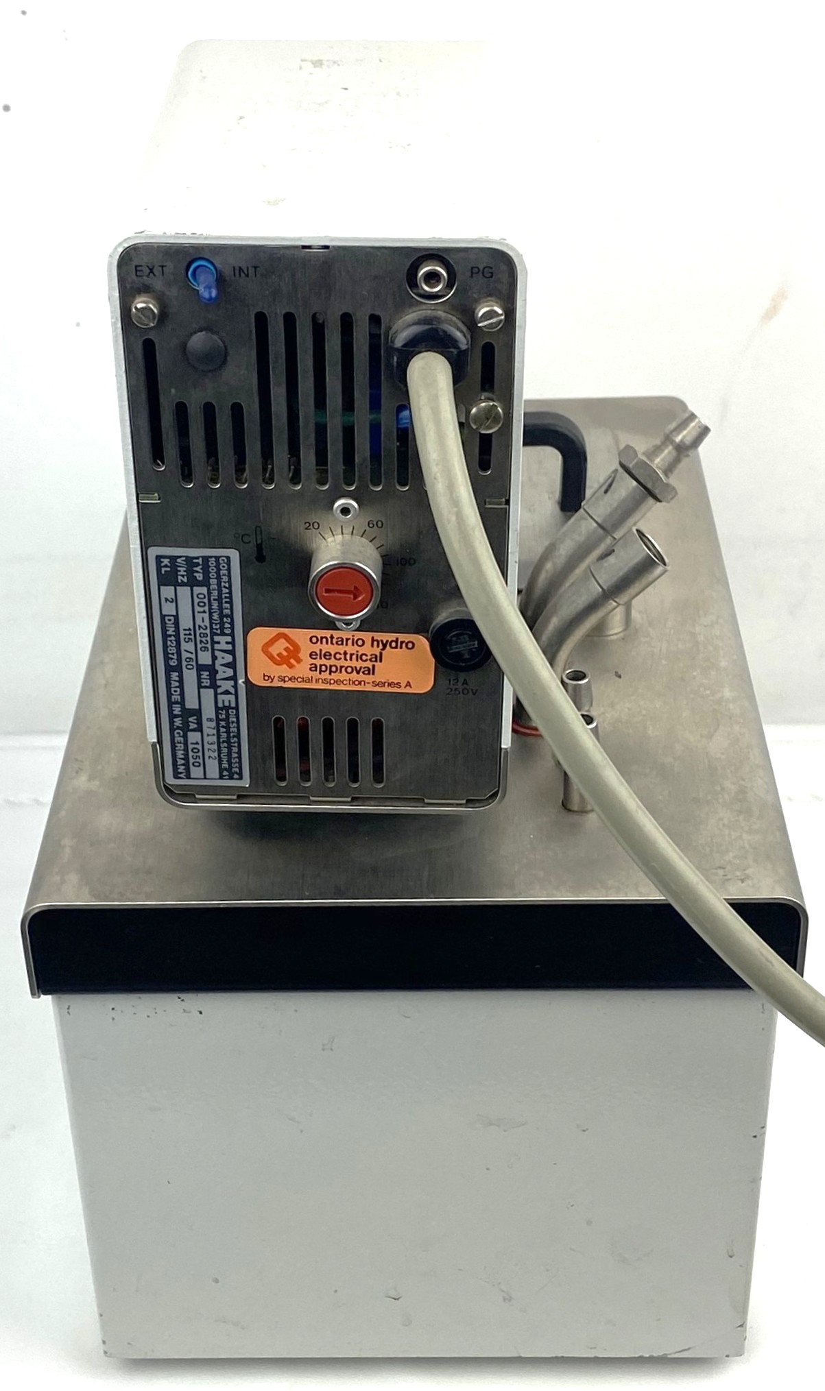 Used Haake D8-L Circulating Bath (3L)