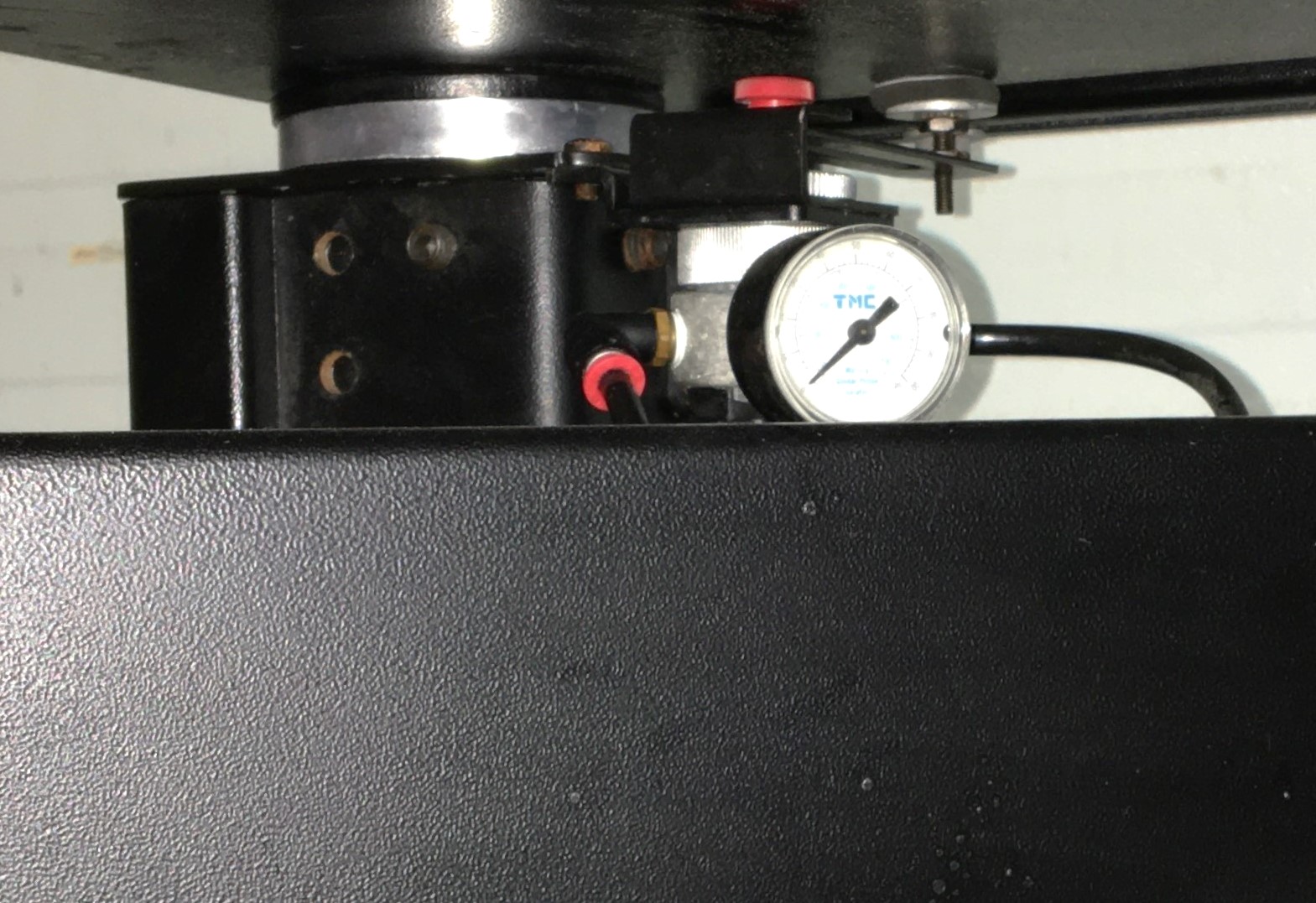 Used TMC Micro-g 63-531 Anti-Vibration Balance Table with Gimbal Piston Isolators