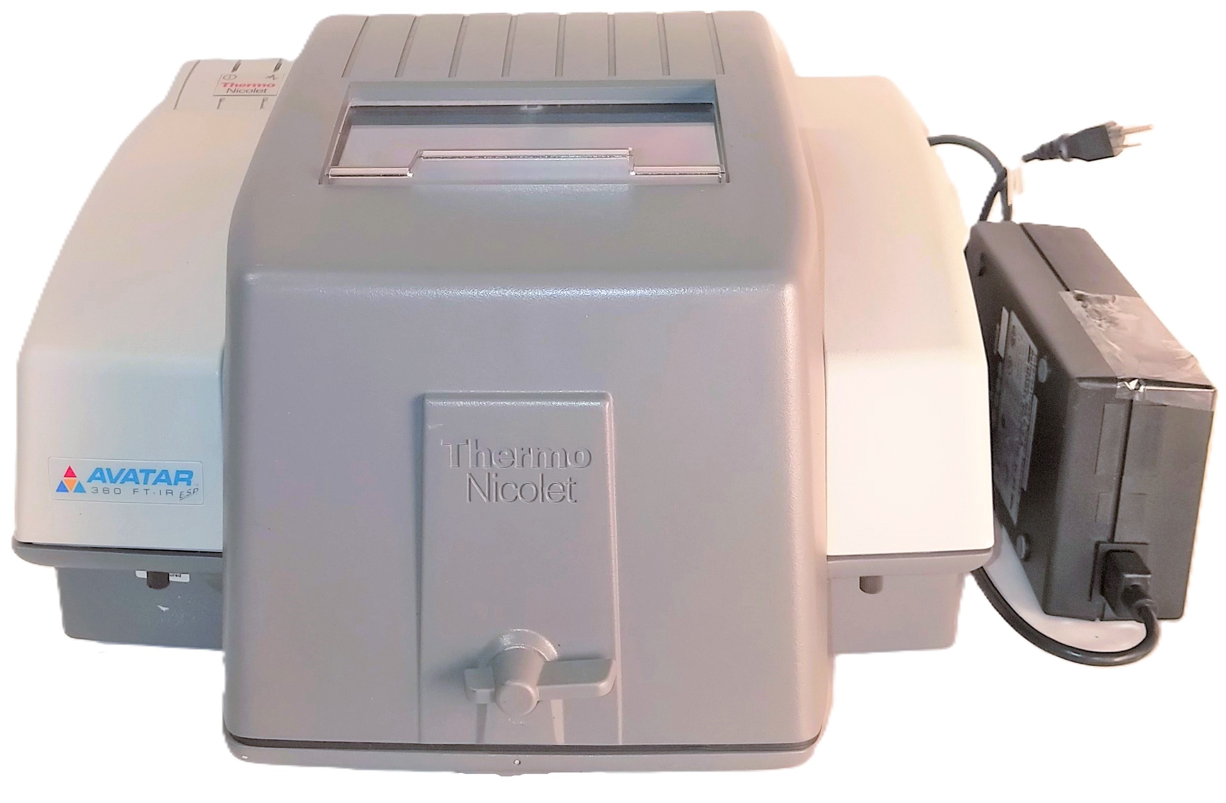 Used Thermo Nicolet Avatar 360 ESP FT-IR Spectrophotometer with Carrying Case