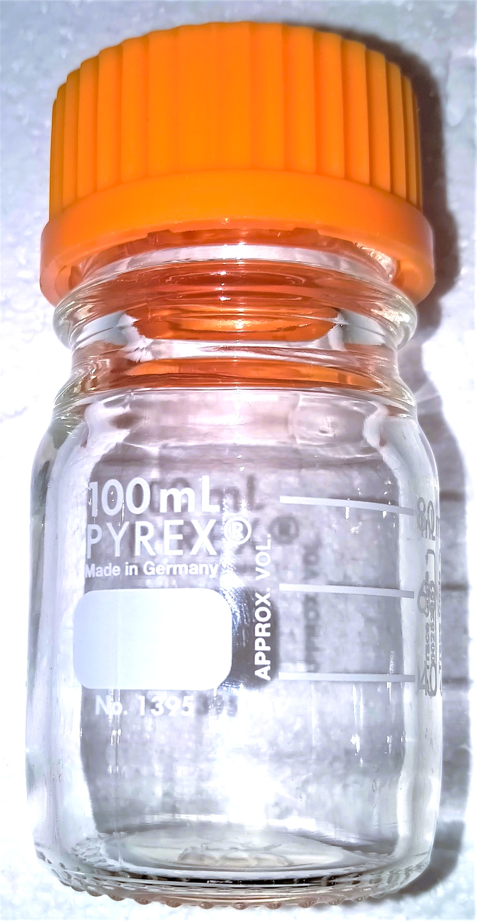 Used Corning PYREX 1395 (or Equivalent) Graduated 100mL Media Bottle