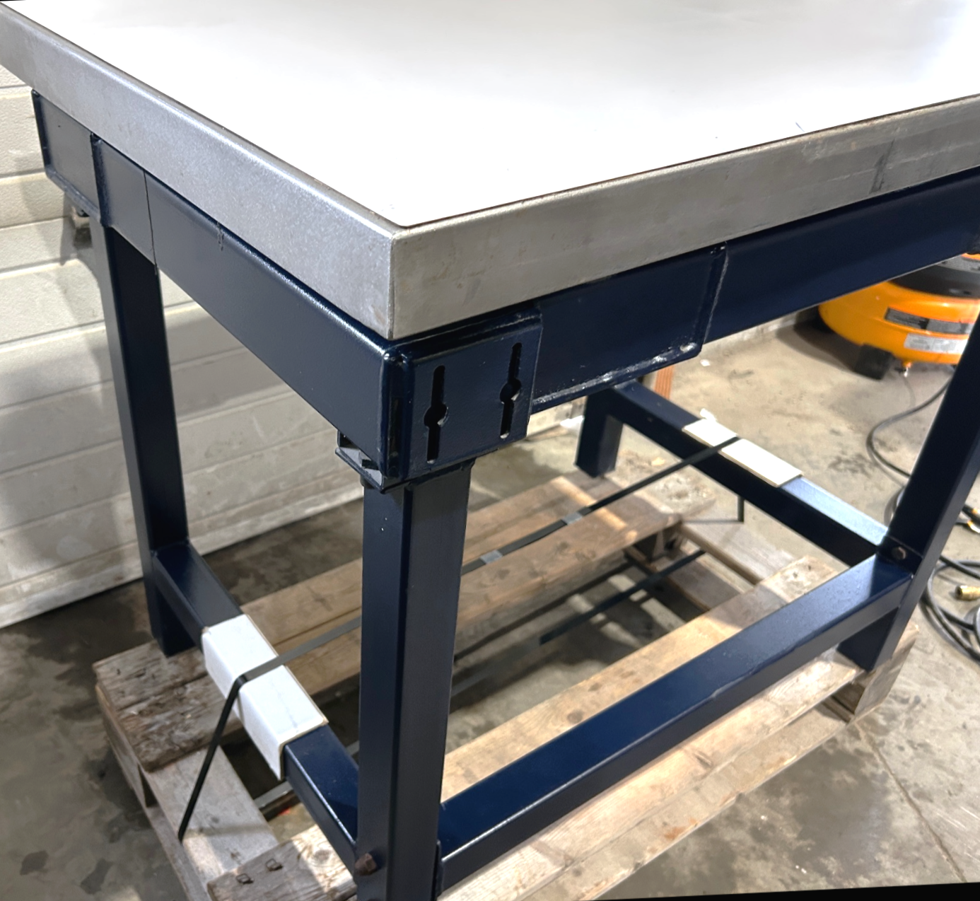 Used TMC Micro-g 61-512-01 Anti-Vibration Balance Table