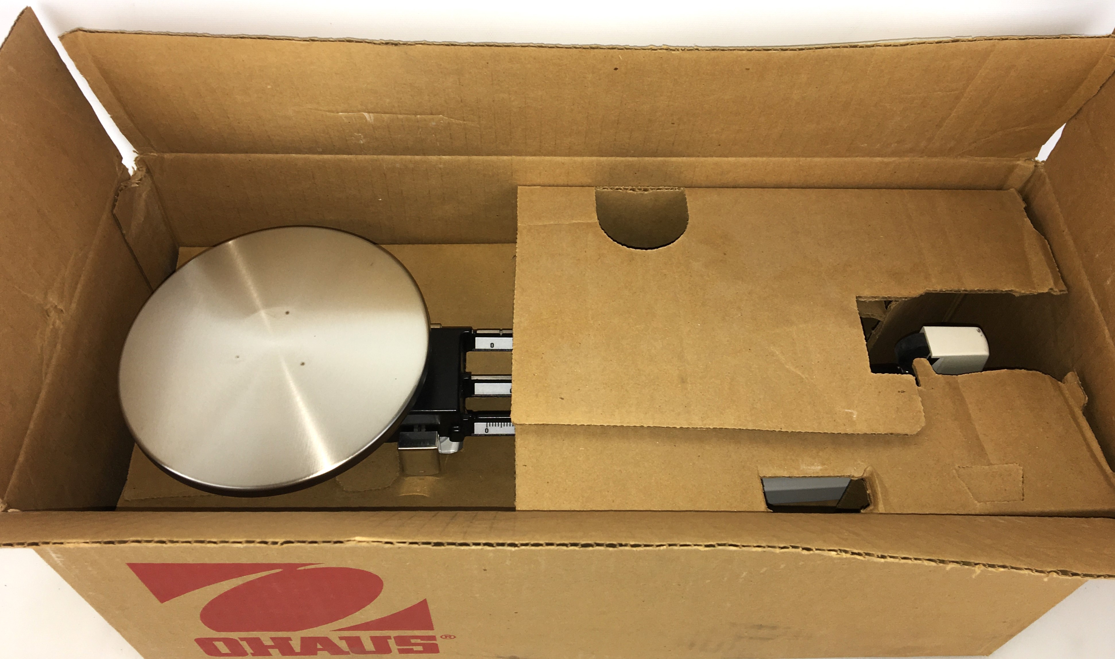 New Open Box Ohaus 700-800 Series Triple Beam Balance (610g x 0.1g)