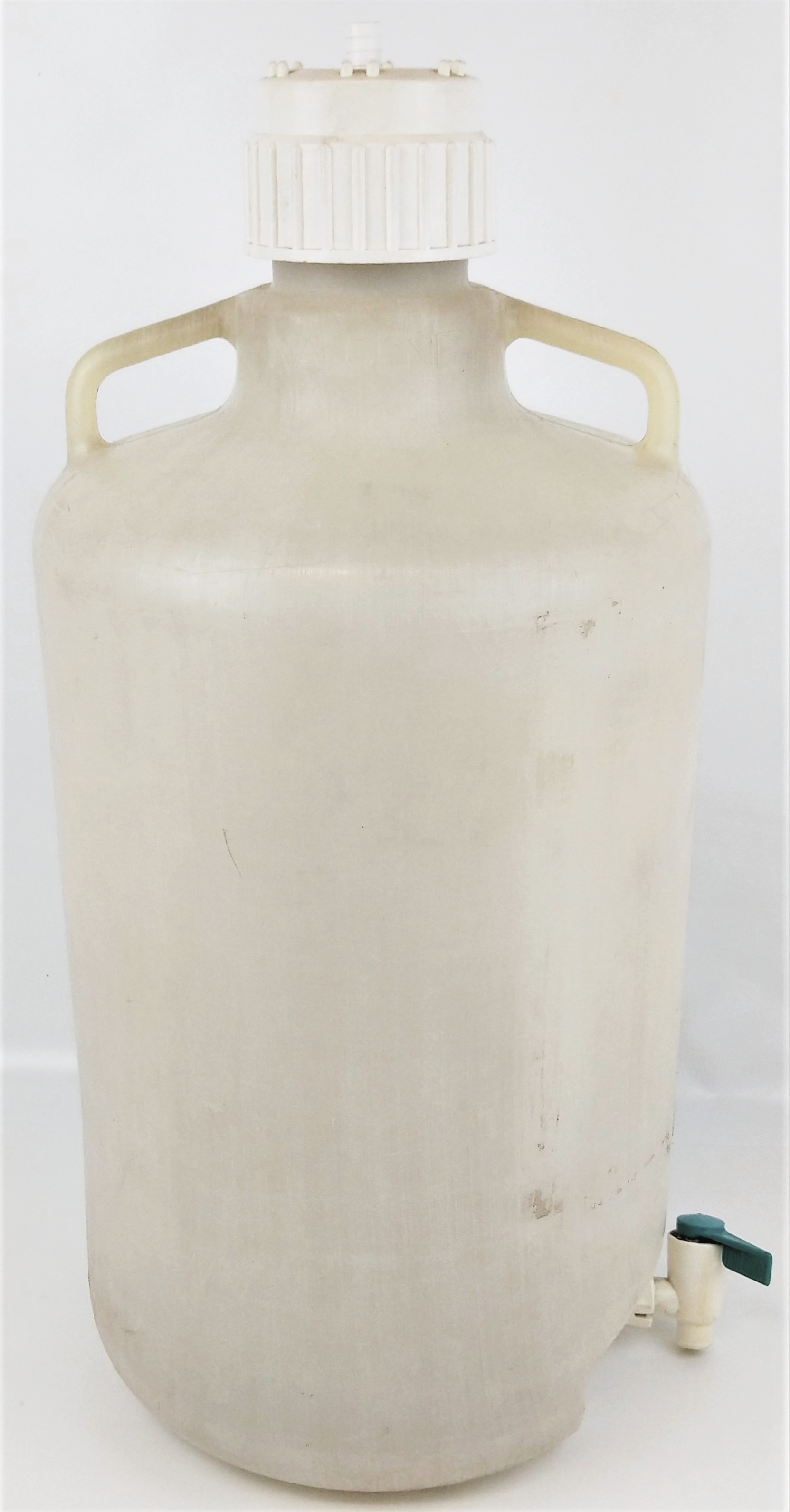 Used Nalgene 2319-0050 Round 20L Carboy with Spigot
