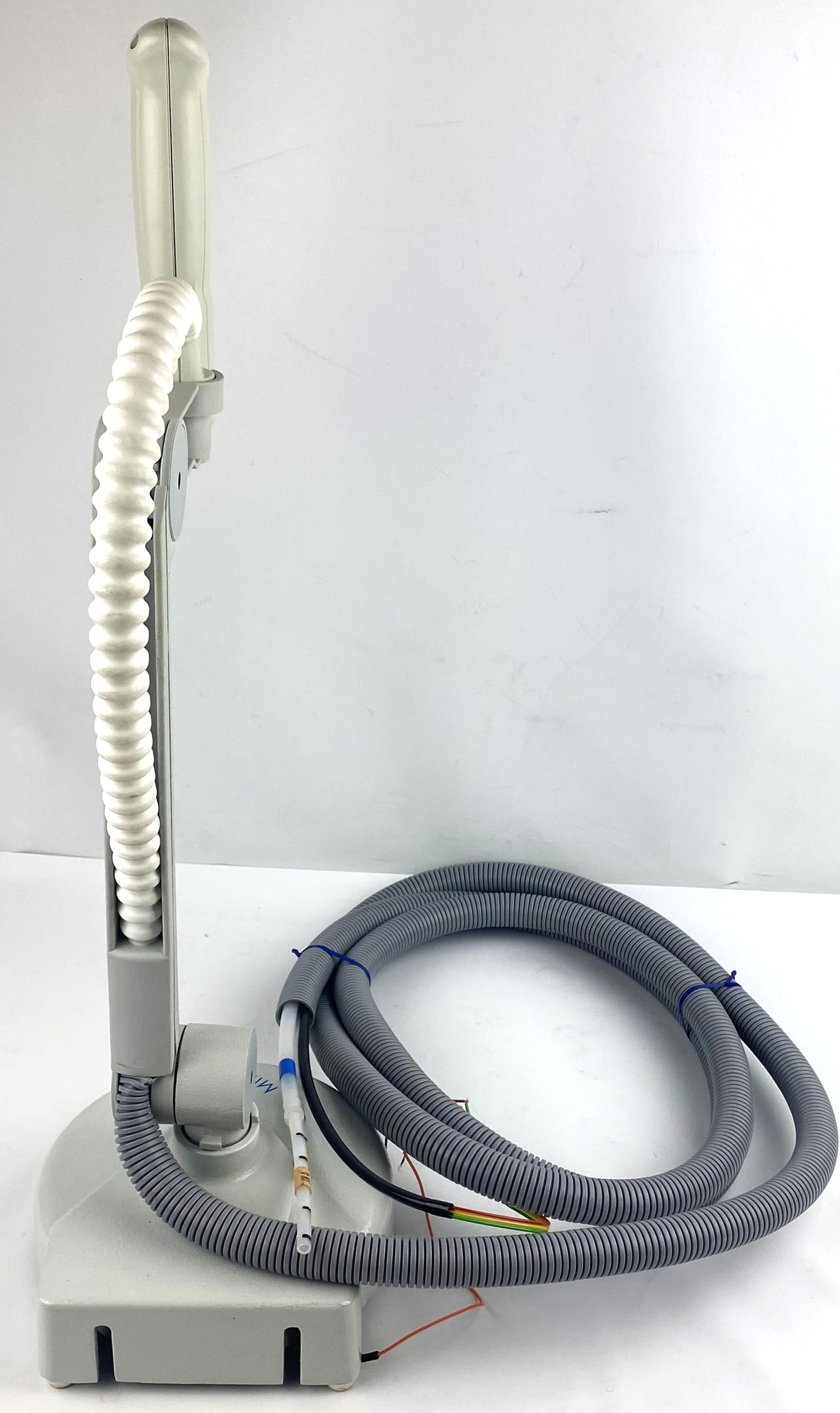 Used Millipore Milli-Q Q-Pod Remote Dispenser