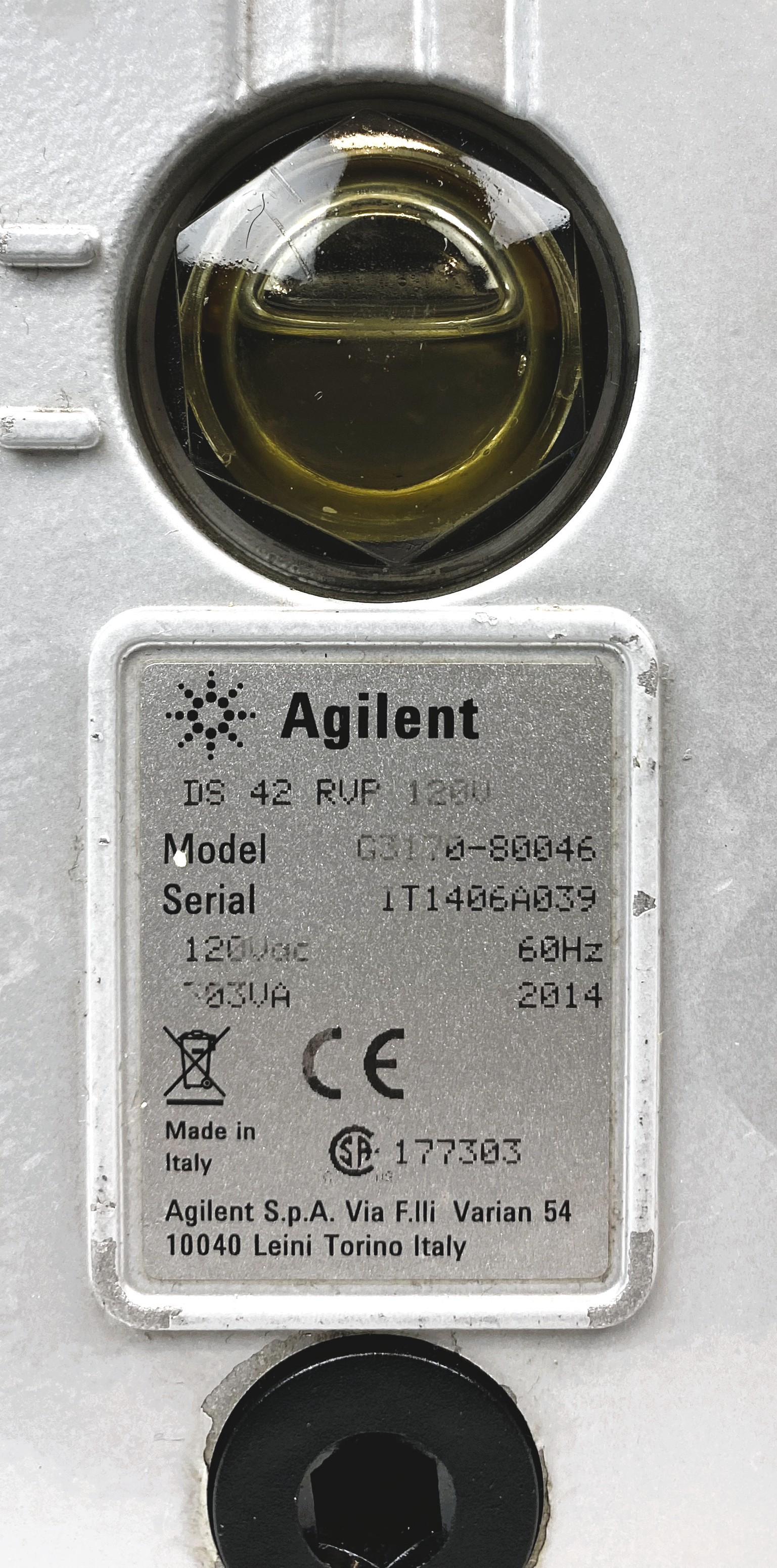 Used Agilent DS 42 Rotary Vacuum Pump with Oil Exhaust Filter (1.2cfm)