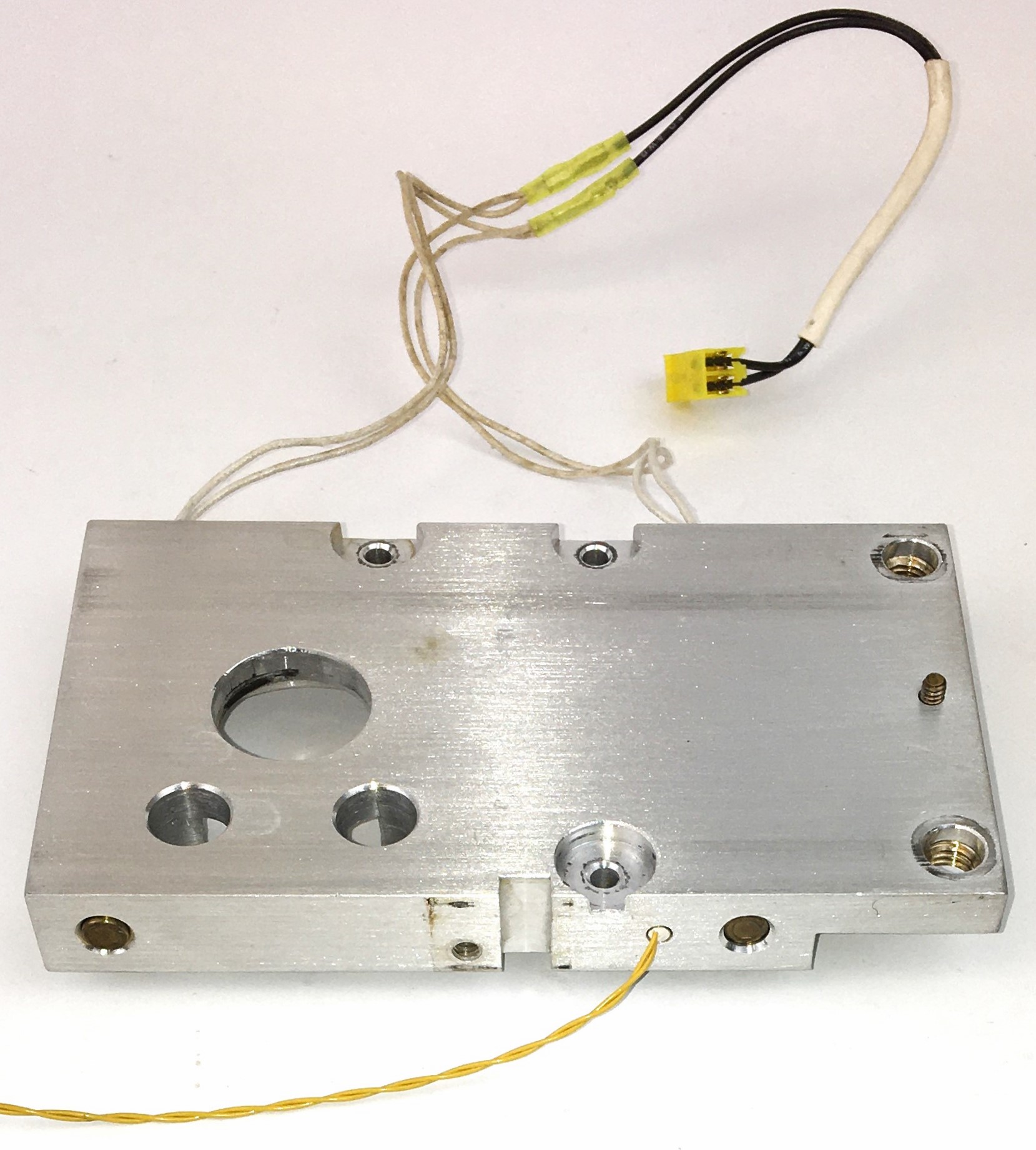 Used Agilent 14-8788-000 Oven Cartridge Heater (110V)