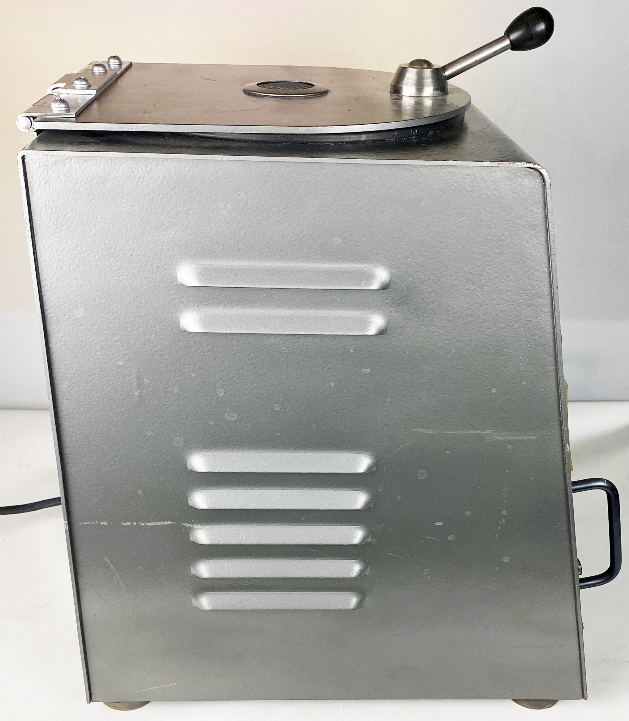 Used IEC HT High-Speed Centrifuge with IEC 856 Rotor (8 x 50mL)