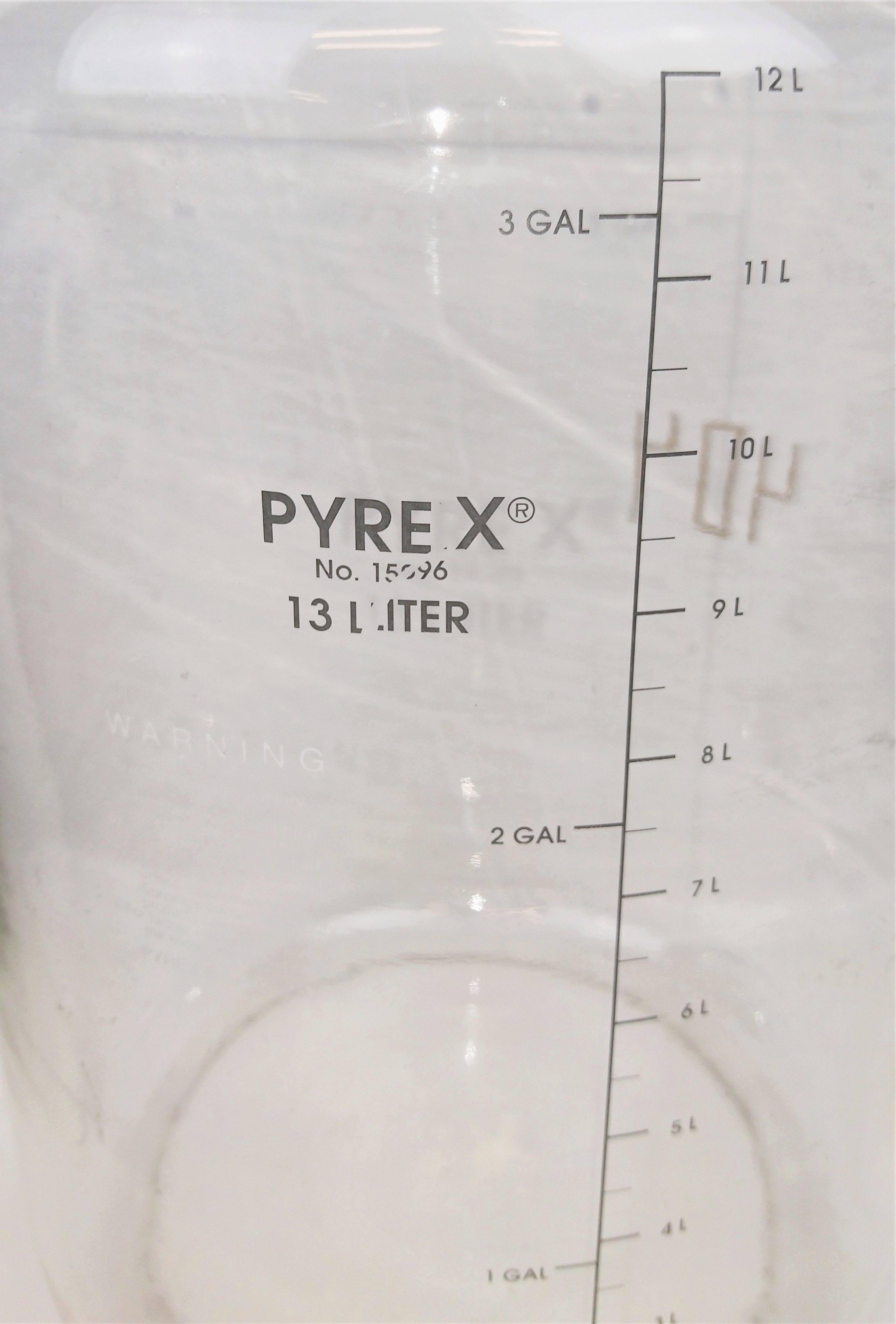 New Open Box Corning PYREX 1596-13L Carboy Solution Bottle - 13.25L