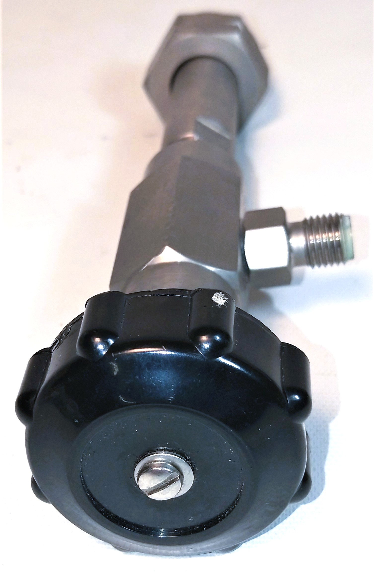 Used Airgas Monel 8550T-670 Flow Control Valve