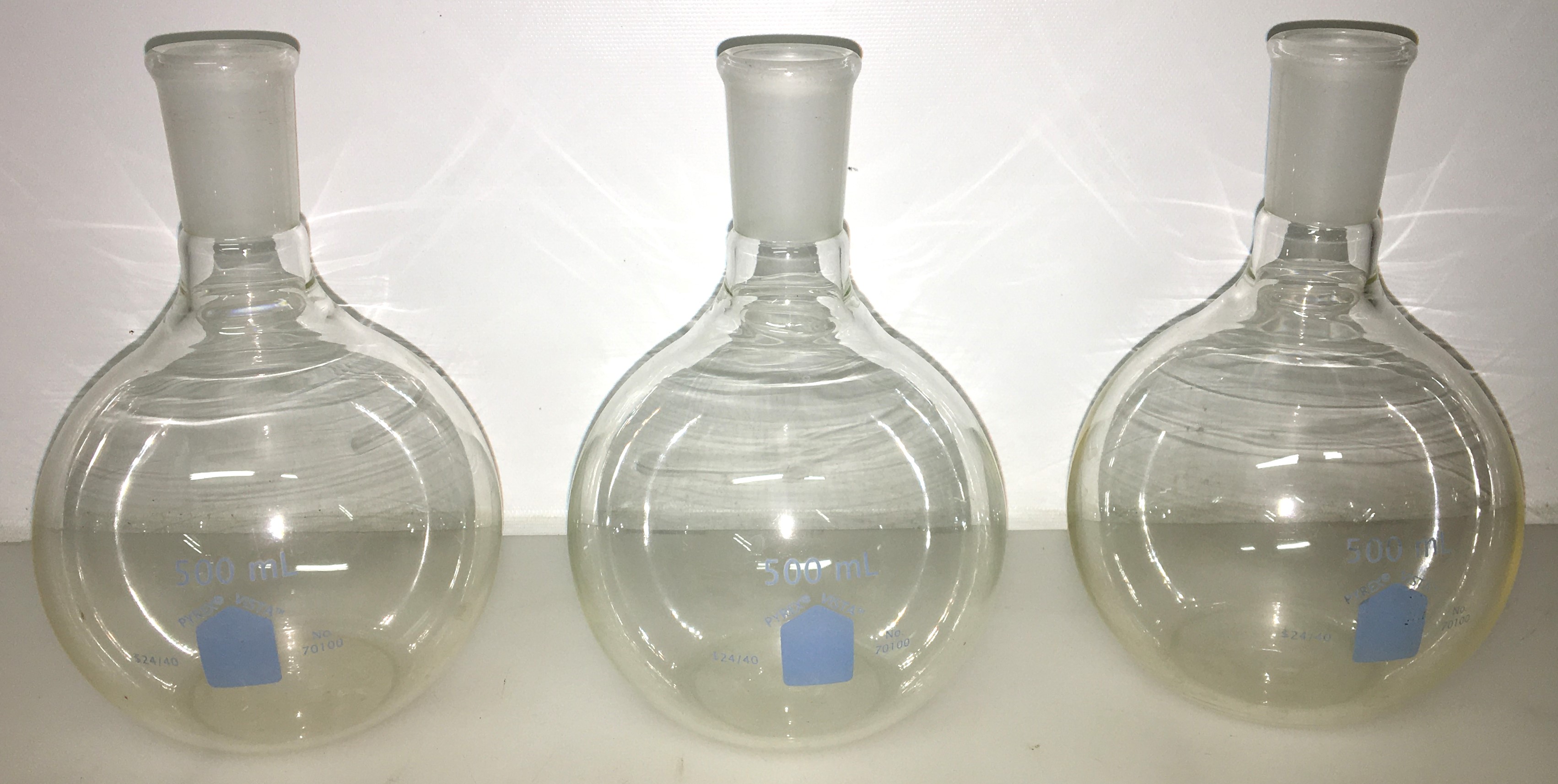 Used Corning 4100-500 or PYREX Vista 70100-500 Flat-Bottom Flask - 500mL