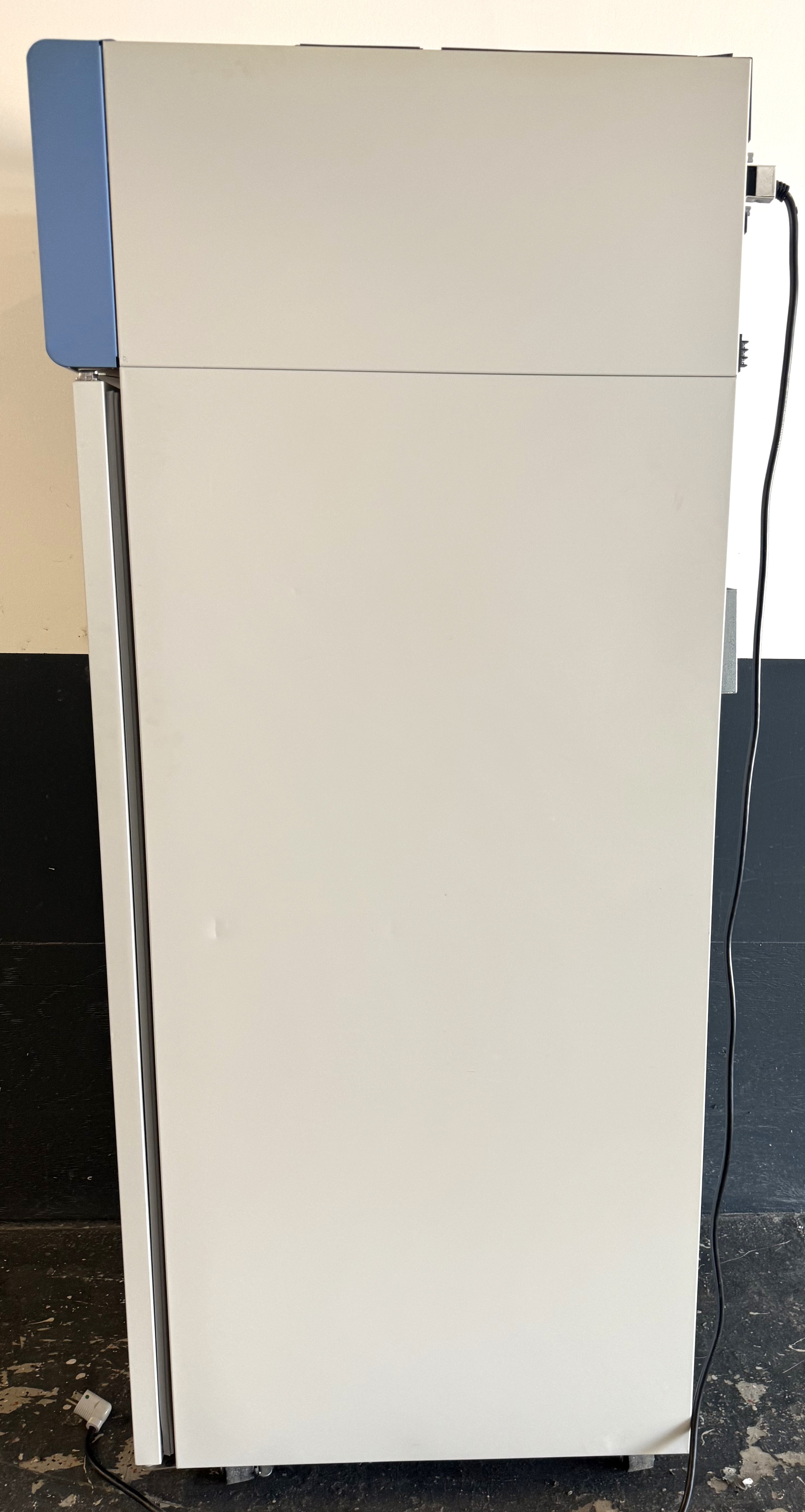 Used Thermo Forma FRGL2304A22 Laboratory Refrigerator (23.3 Cu-Ft)
