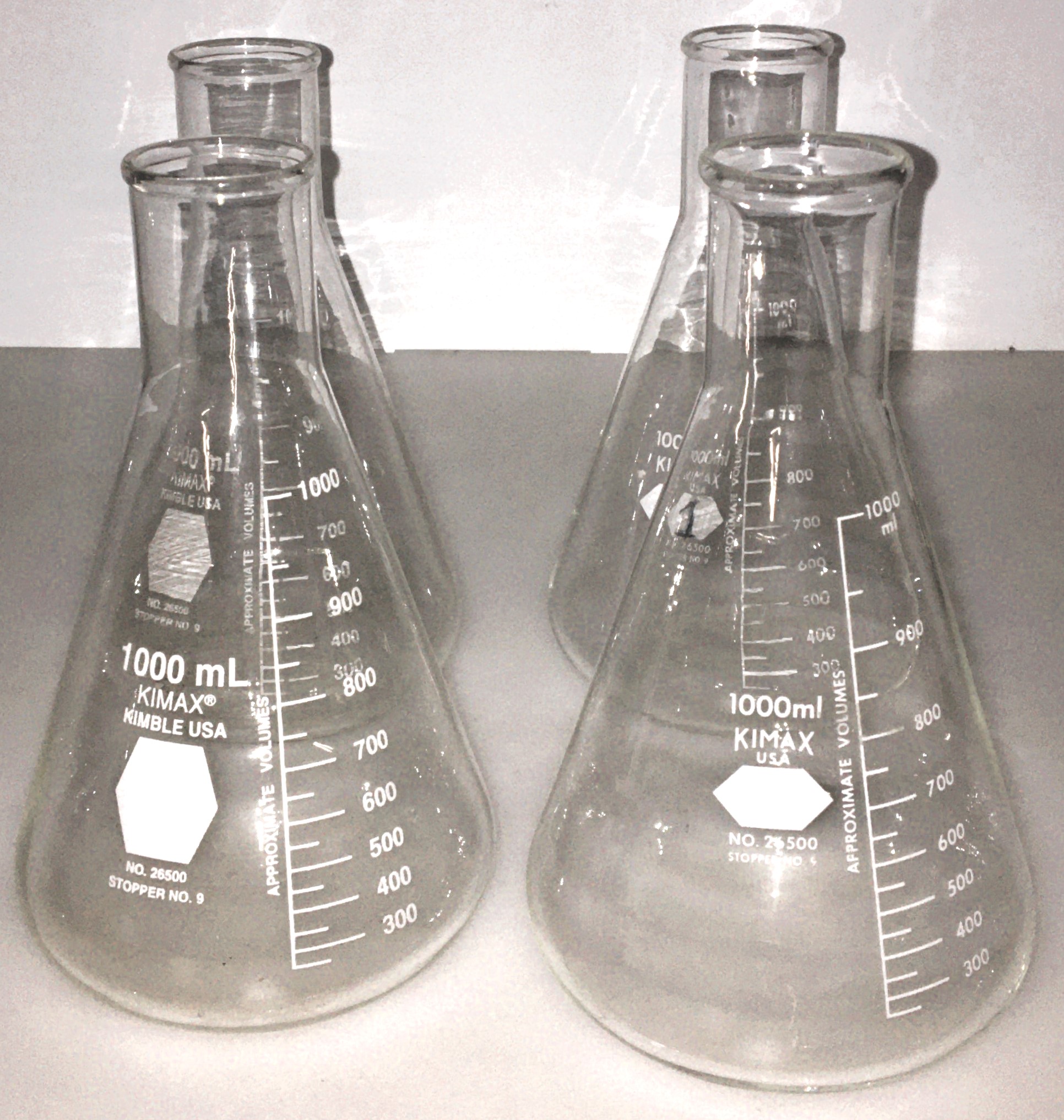 Used Kimble KIMAX 26500 (and Equivalent) Narrow Mouth Erlenmeyer Flask - 1000mL