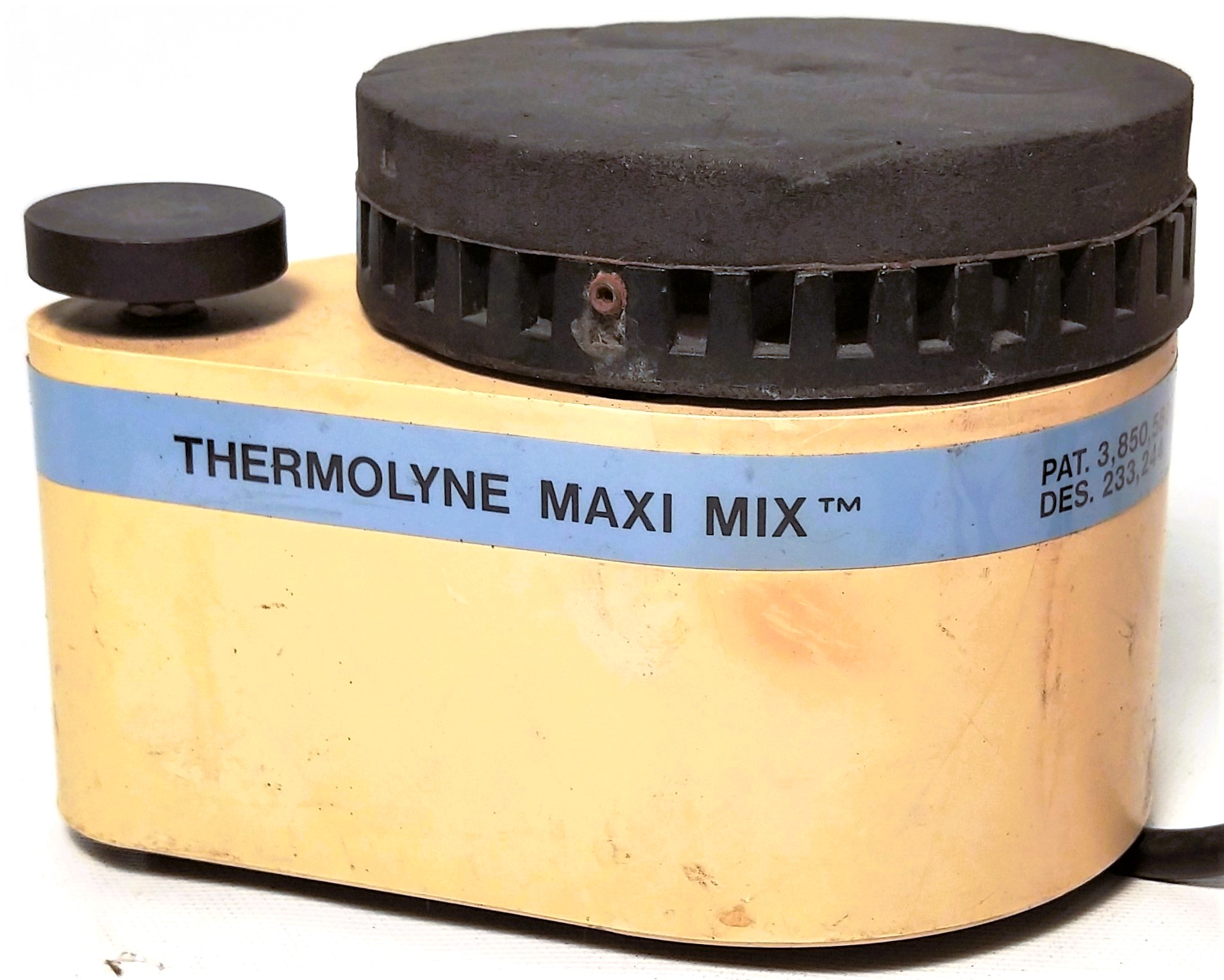 Used Thermolyne MaxiMix I 16700 Vortex Mixer