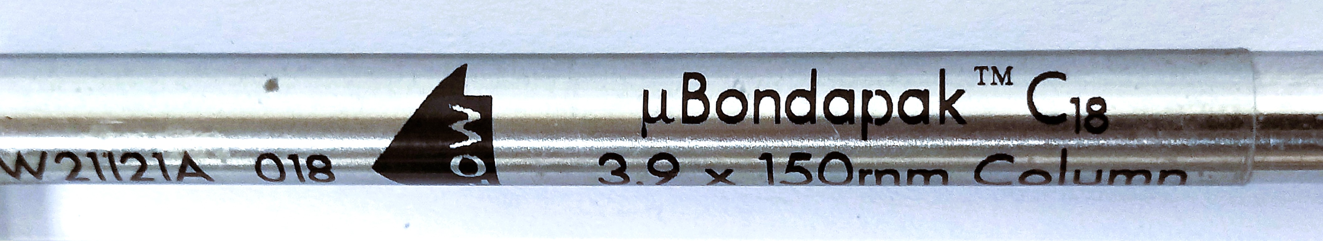 Used Waters WAT086684 µBondapak C18 HPLC Column (15 cm × 3.9 mm x 10µm)