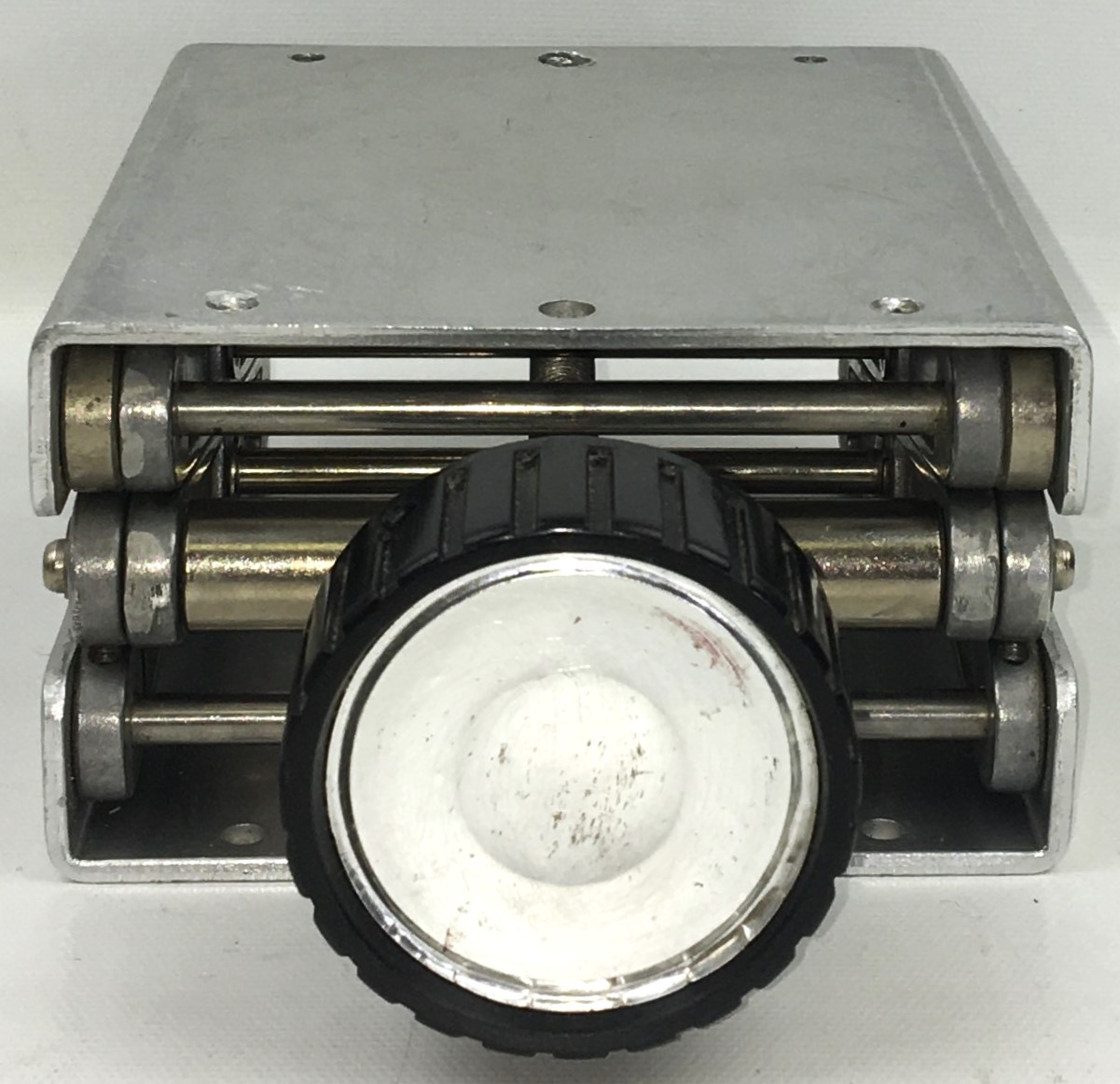 Used United LBJK01 Lab Jack - 9.5" x 5" Platform