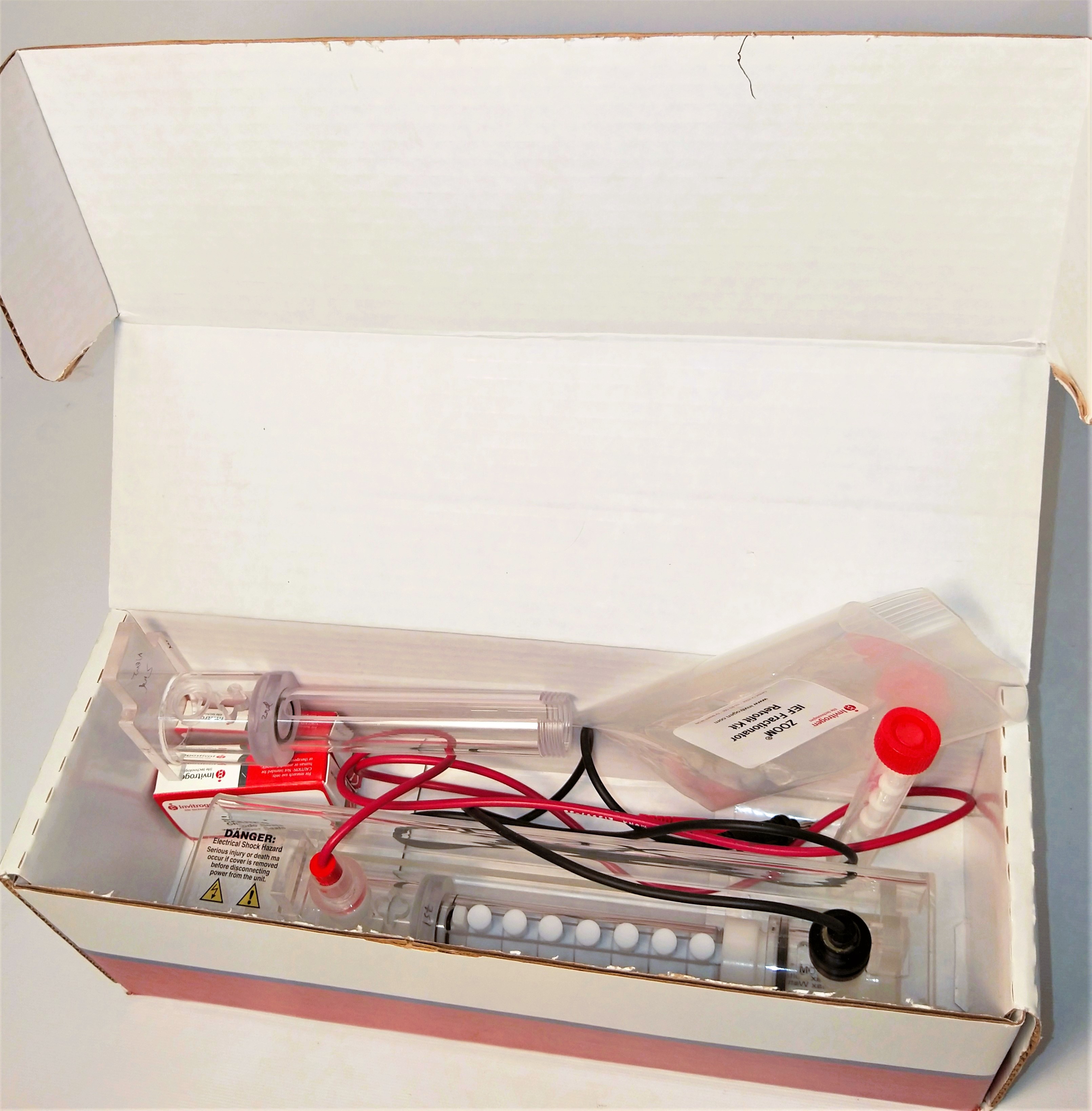 New Open Box Invitrogen ZOOM IEF Fractionator