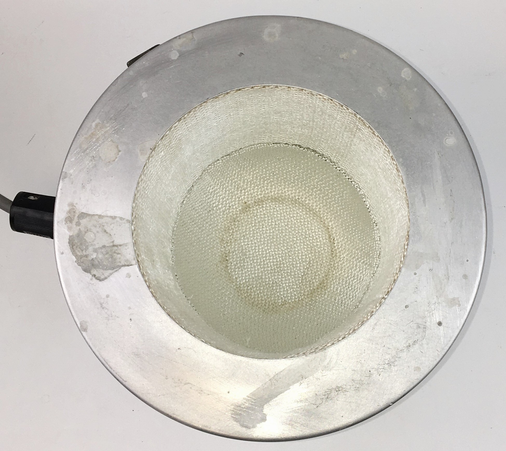 Used Glas-Col TM576 Rigid Heating Mantle with PYREX 6947 Reaction Flask