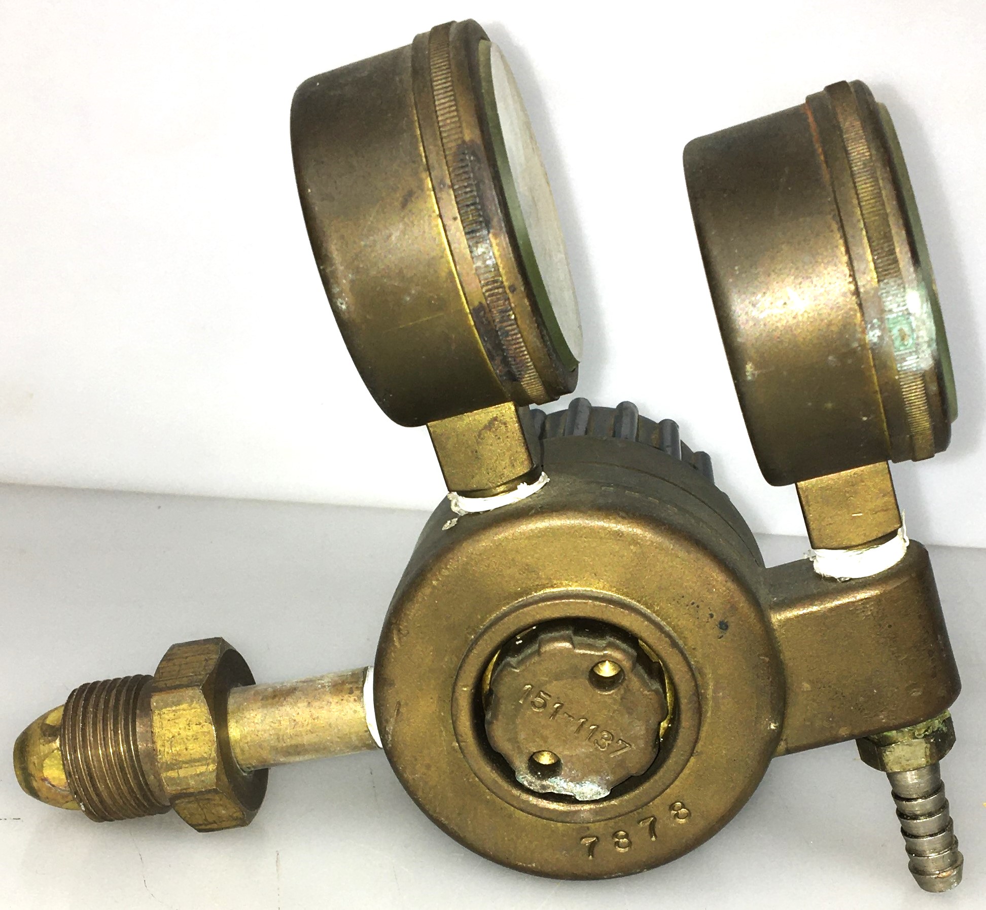Used Liquid Air 151-1137 Brass Nitrogen Regulator (CGA 580)