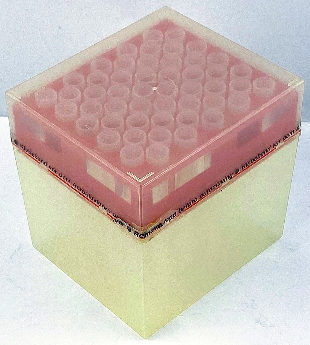 New Open Box Eppendorf epT.I.P.S 22491571 Reload Pipet Tips - 300µL (Pack of 50)