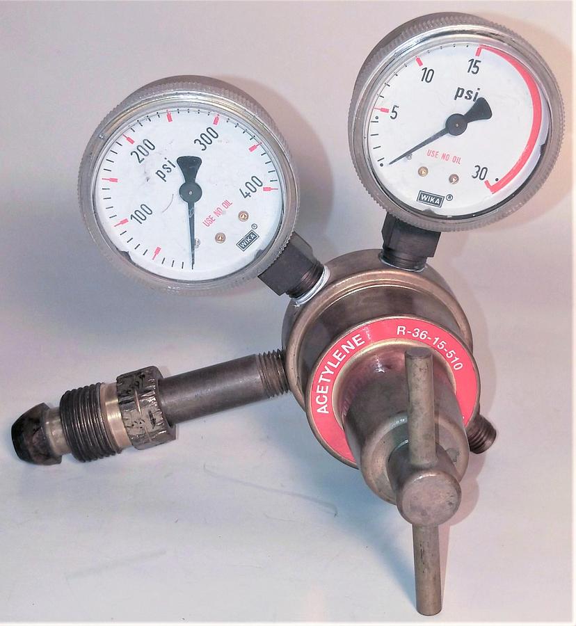 Used Prest-O-Lite R-36-15-510 Acetylene Regulator (CGA 510)