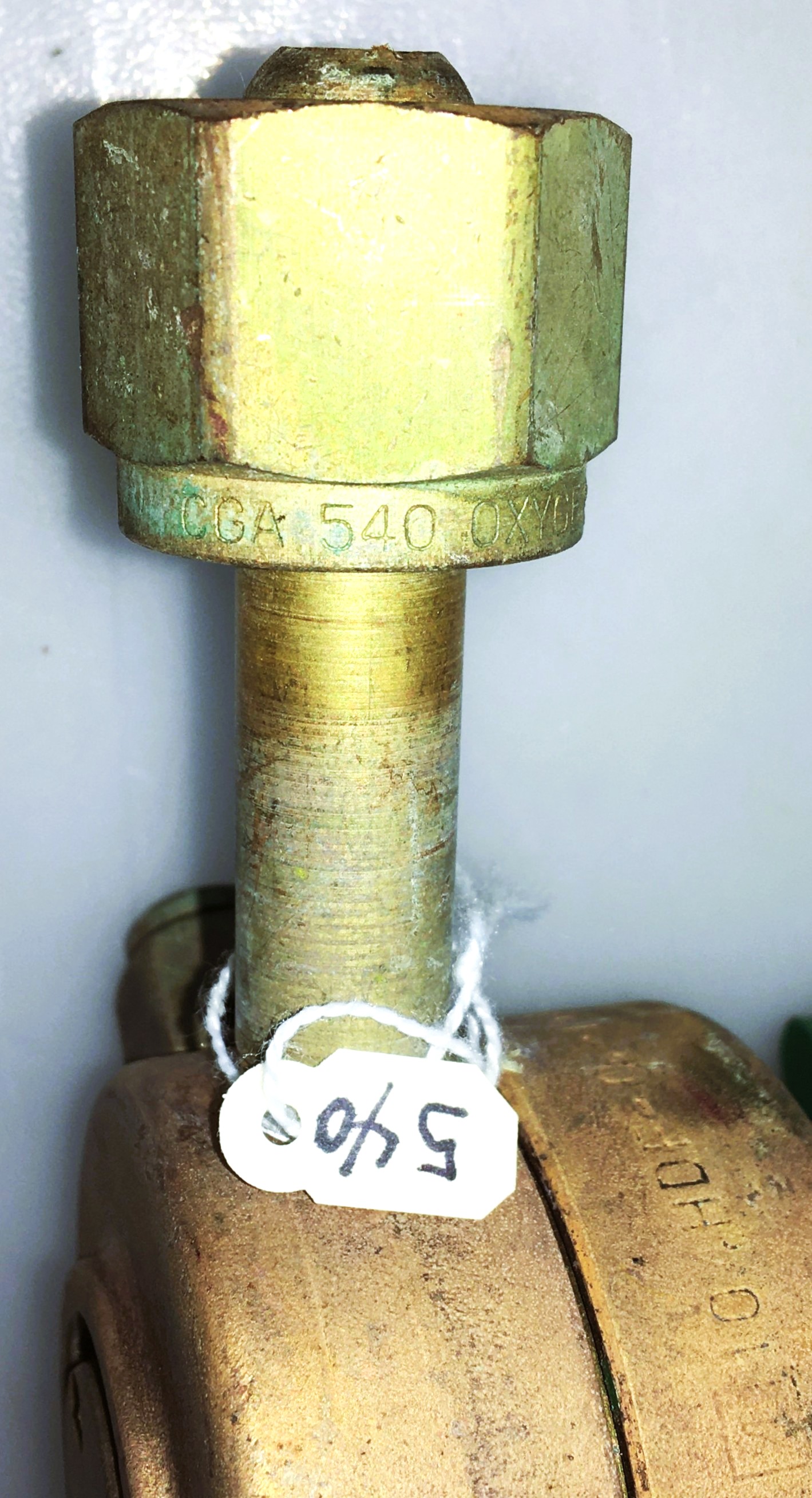 Used Liquid Air 104HDF-O2-158 Brass Oxygen Regulator (CGA 540)