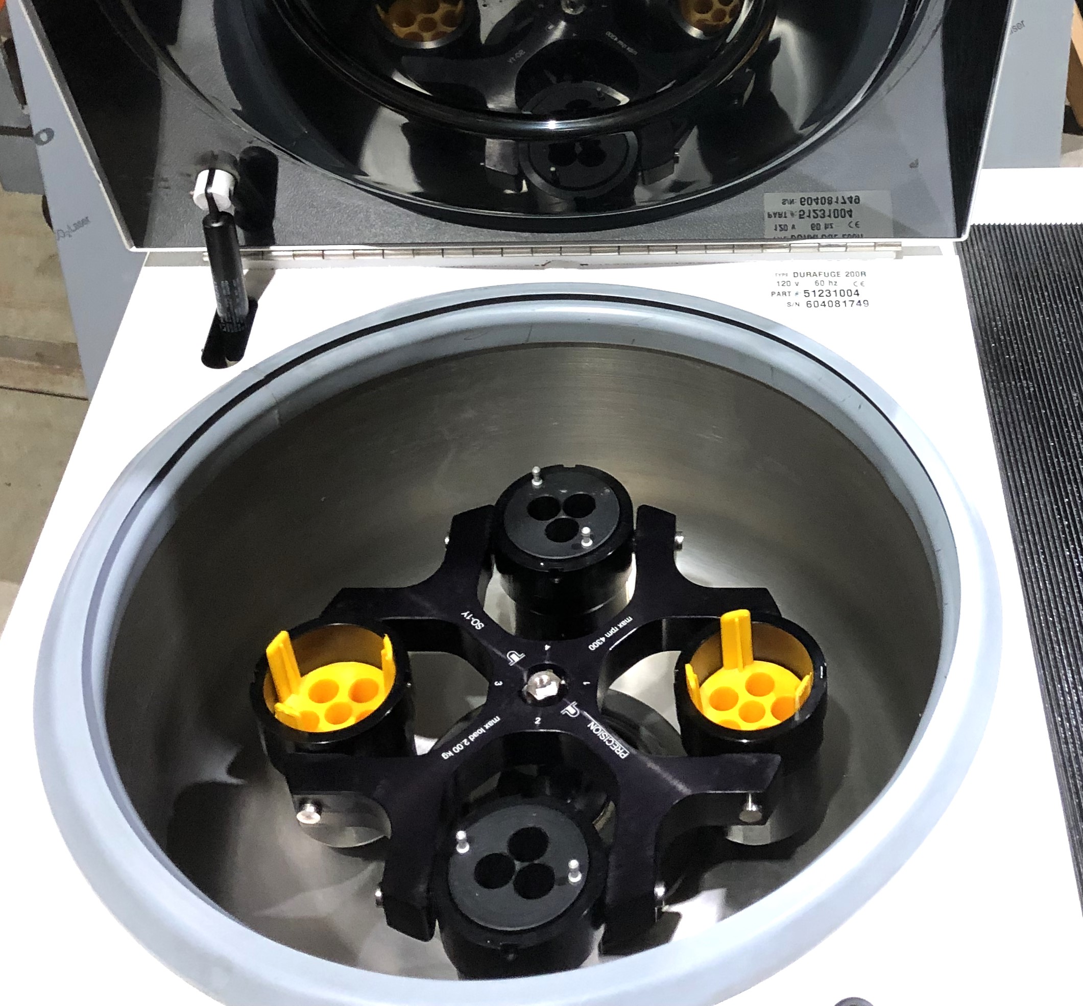 Used Precision Durafuge 200R Refrigerated Centrifuge with Rotor and Accessories - 4 x 190mL