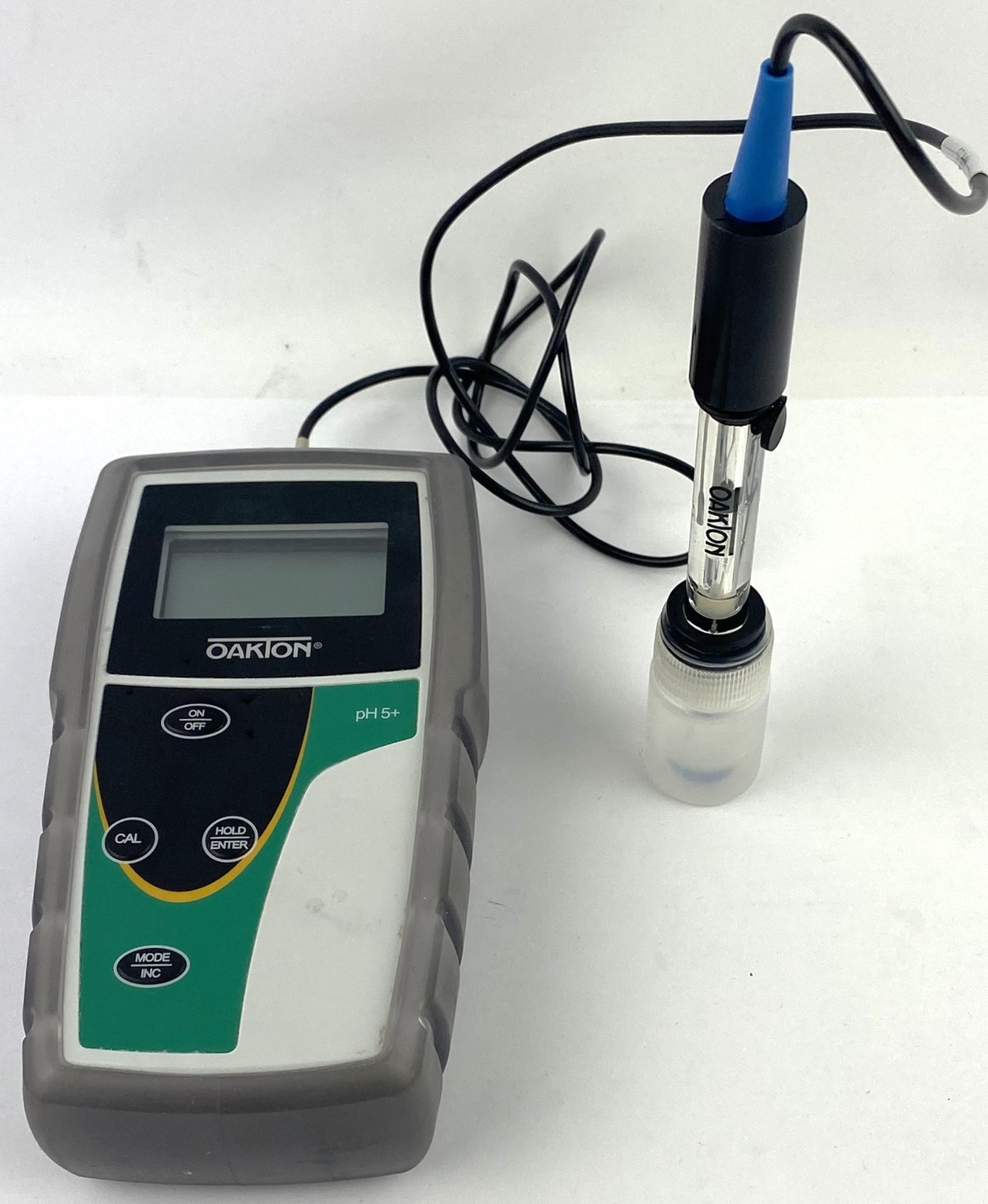 Used Oakton PH 5+ Handheld pH Meter with Electrode