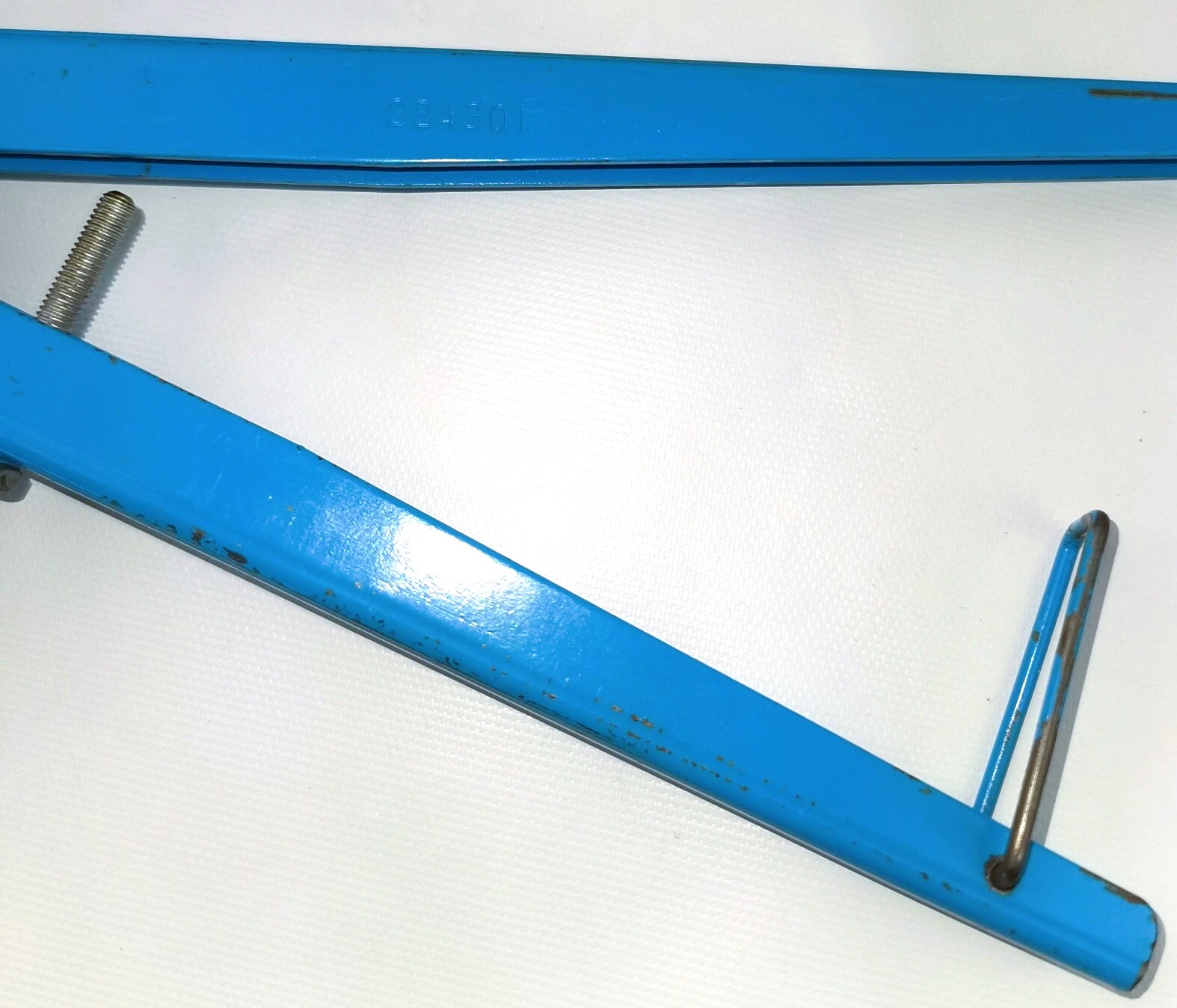Used Wheaton 224301 E-Z Crimper (11mm)