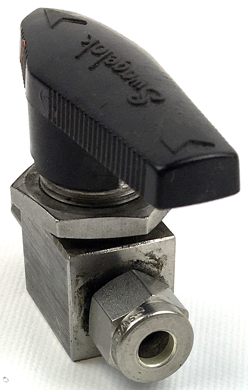 Used Swagelok Whitey SS-43S4 Straight 2-Way Ball Valve (1/4" Fitting)