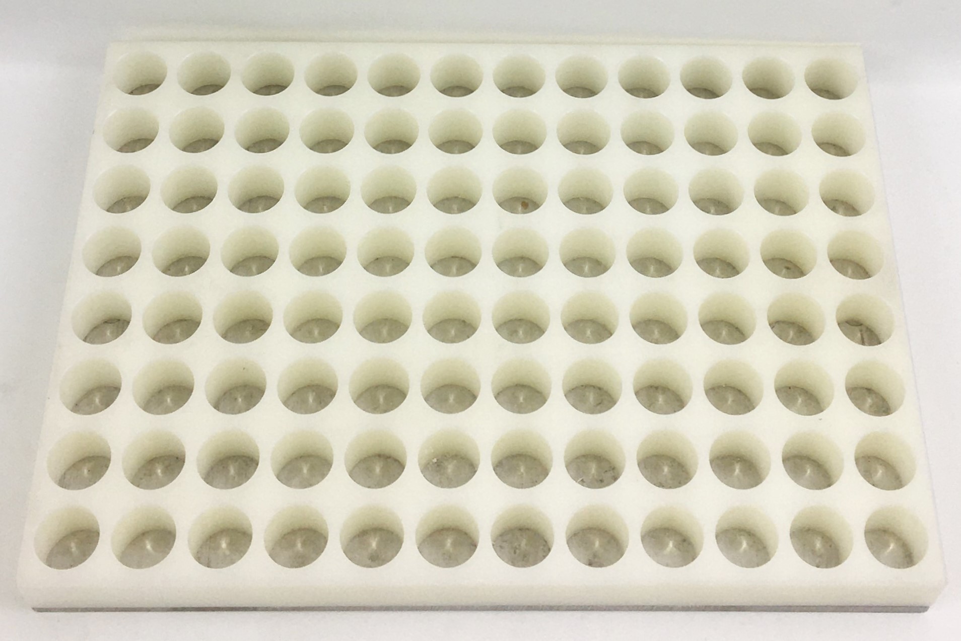 Used Mountable 96-Place Scintillation Vial Rack