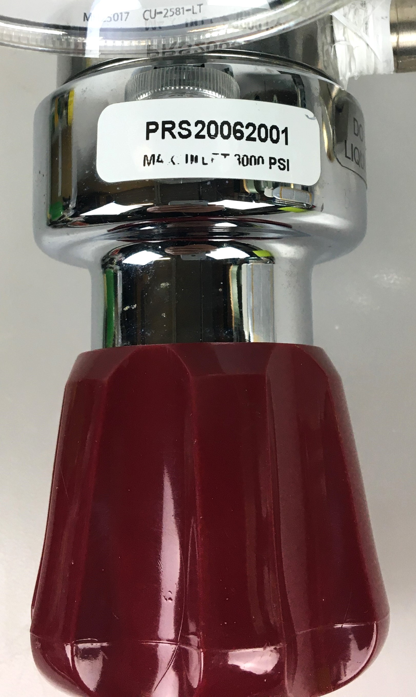 Used Praxair ProStar Platinum PRS20062001 Gas Regulator with Monel Hose (CGA 580)