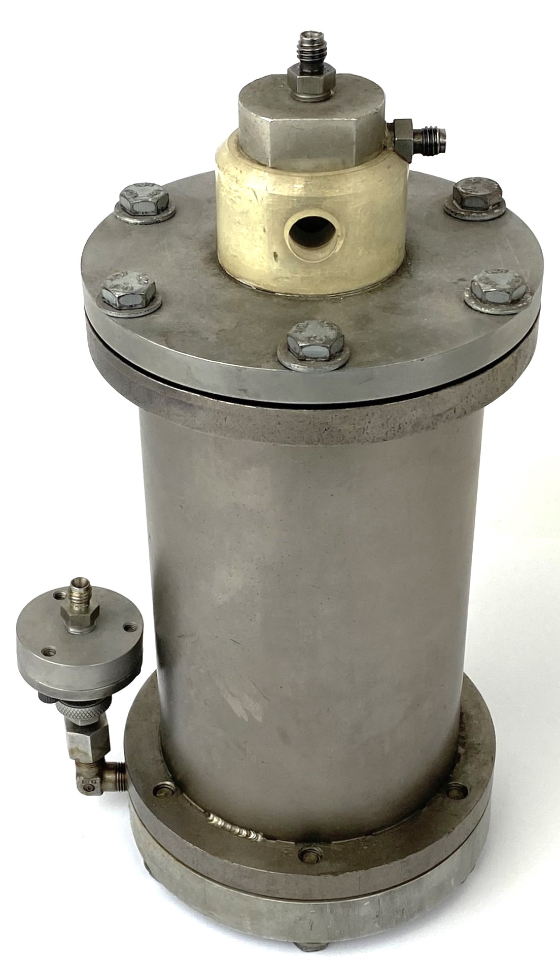 Used Autoclave Engineers Bolted Reactor Vessel (1000mL)