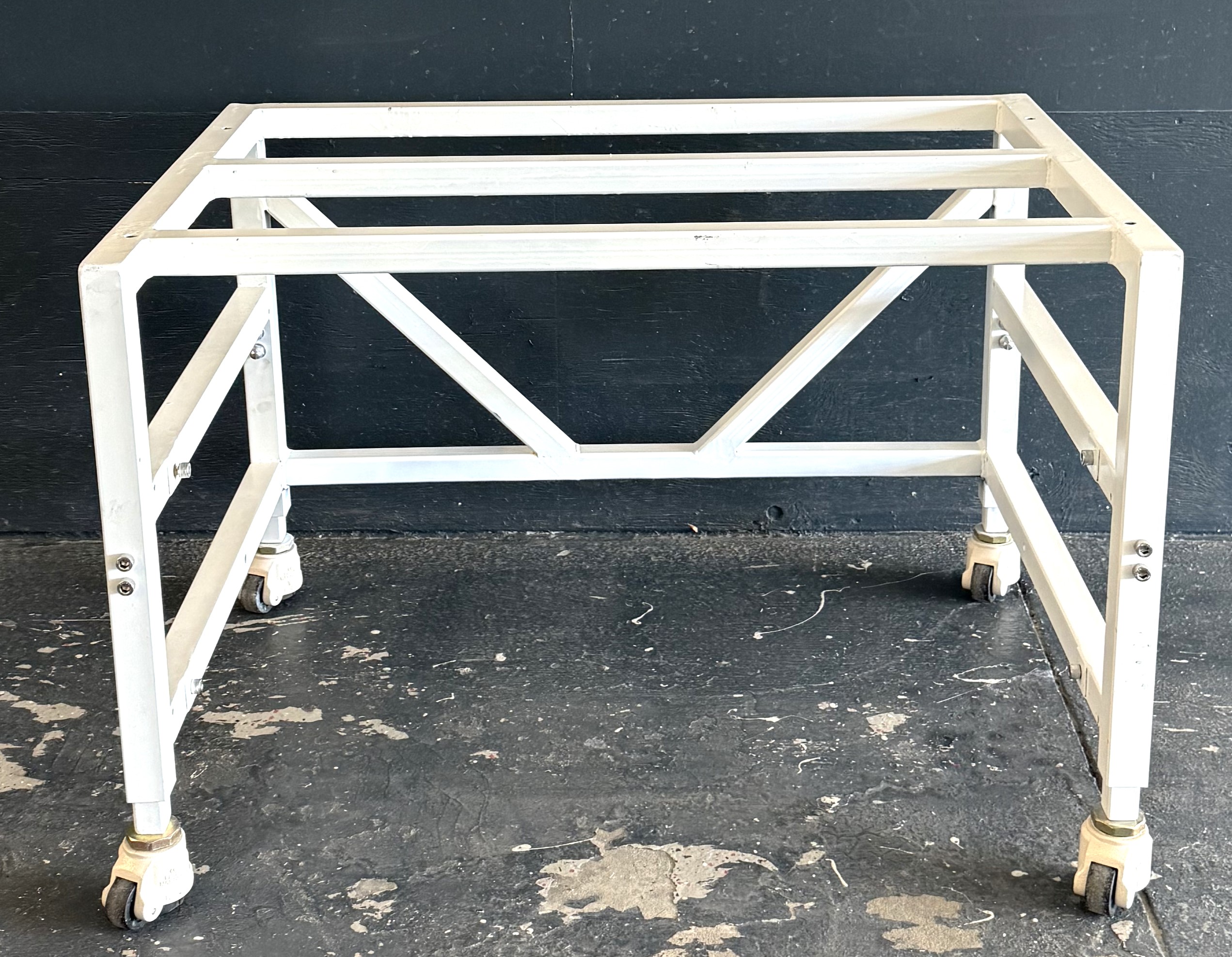 New Custom Base Stand with Casters for Hood