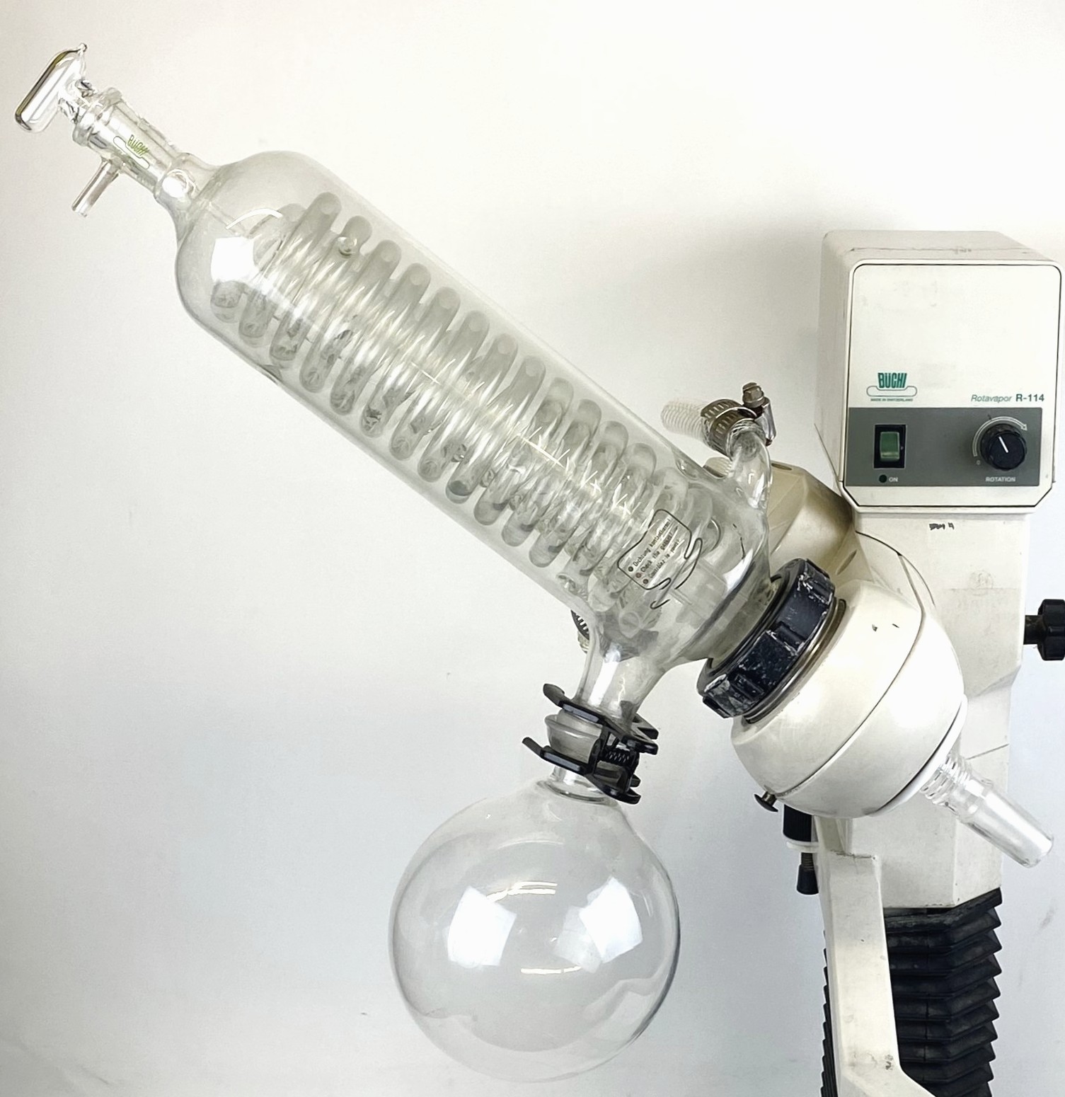 New Open Box Buchi Rotavapor R-114 Rotary Evaporator with B-480 Bath - COMPLETE