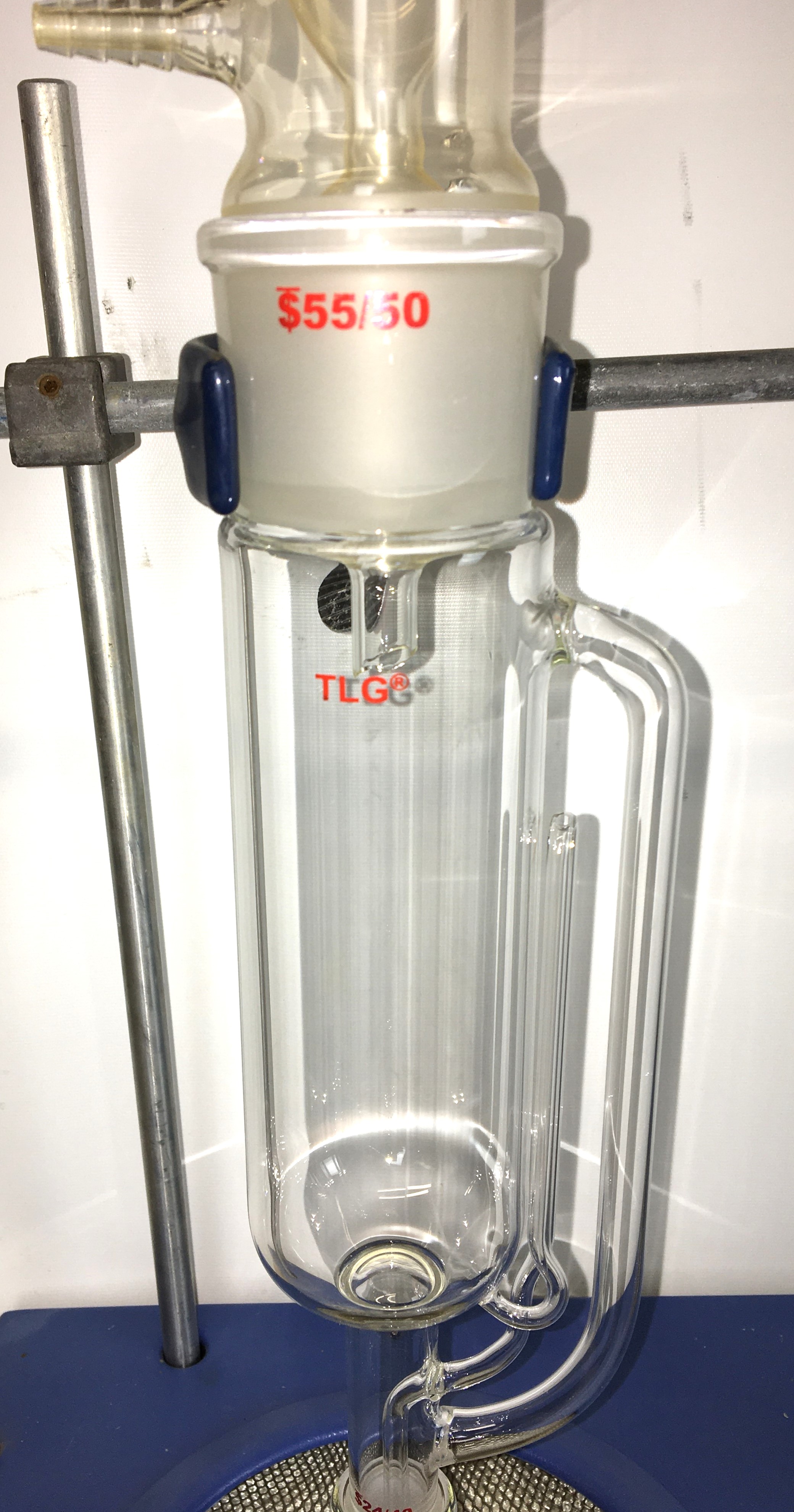 Used Electrothermal EME6 0500/CEBX1 Multi-Place Extraction Rack with Glassware