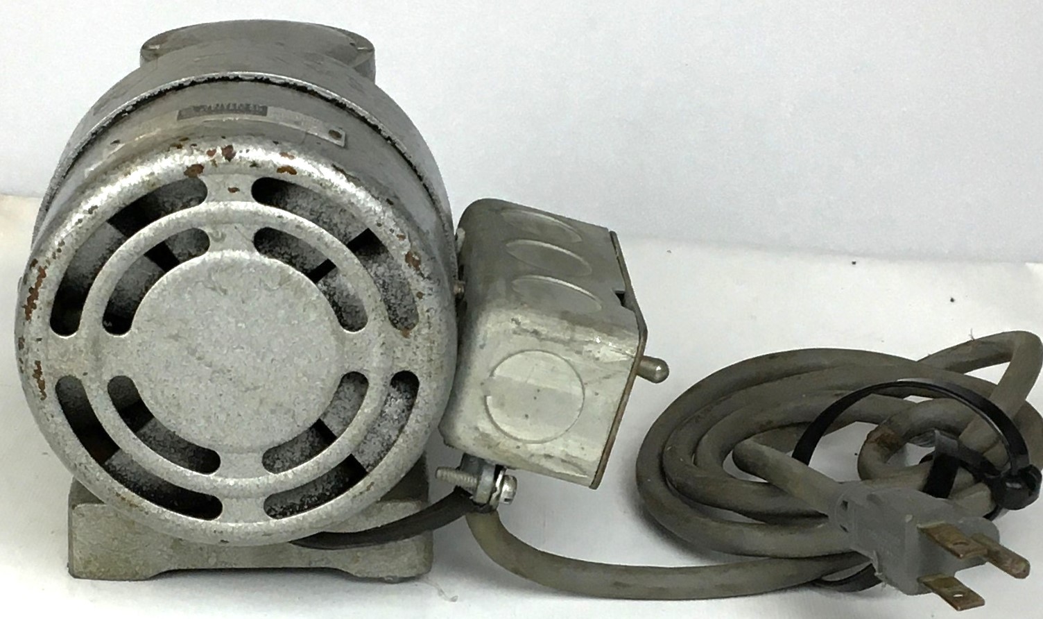 Used Neptune Dyna-Pump 4K Metering Pump