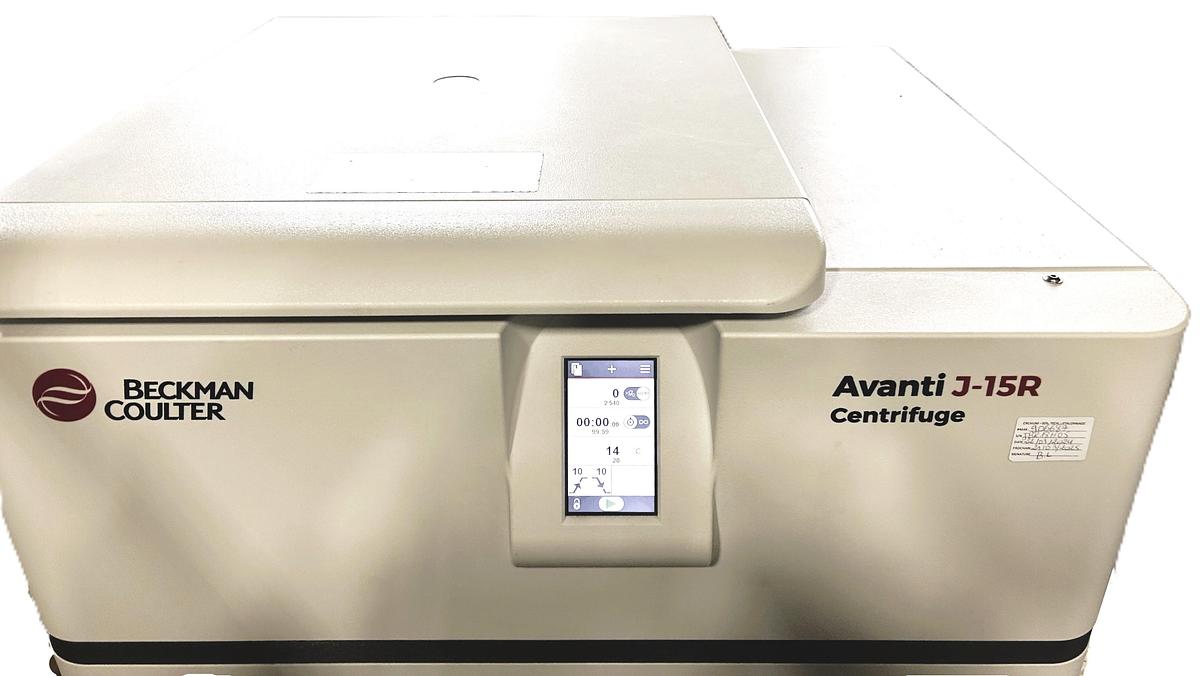 Used Beckman Coulter Avanti J-15R IVD Refrigerated Centrifuge with Rotor (14 x 50mL)