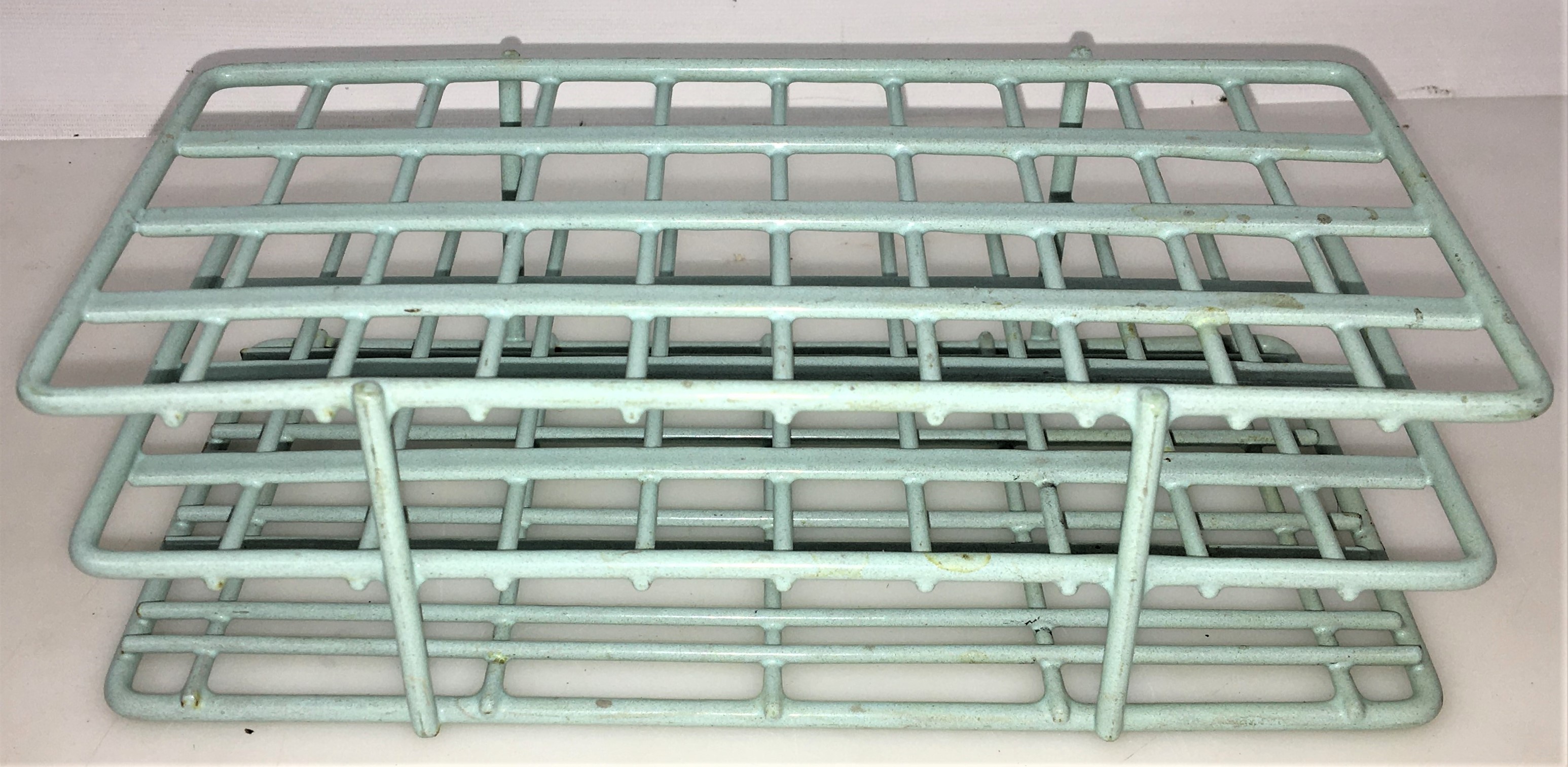 Used Epoxy Coated Wire Centrifuge Tube or Culture Tube Rack