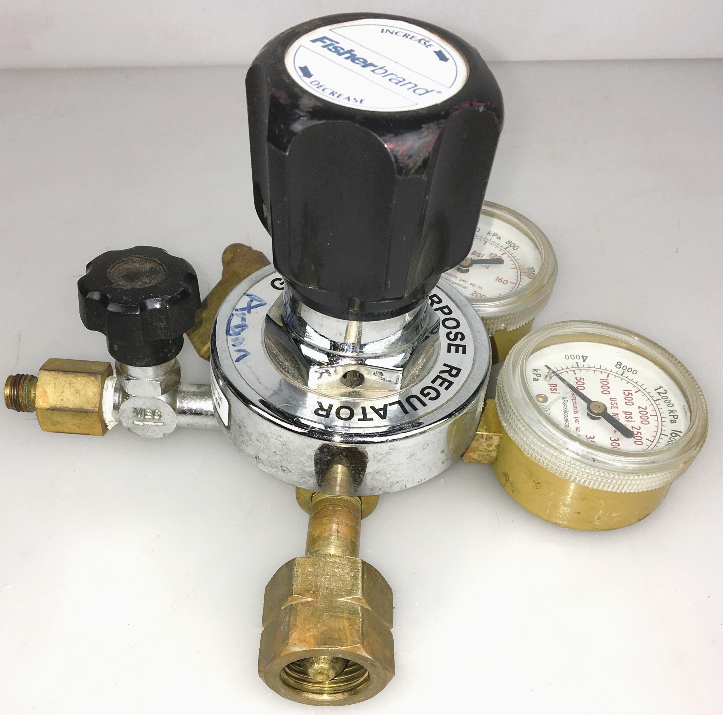 Used Fisherbrand 10-575-115 Brass Pressure Regulator (CGA 350)