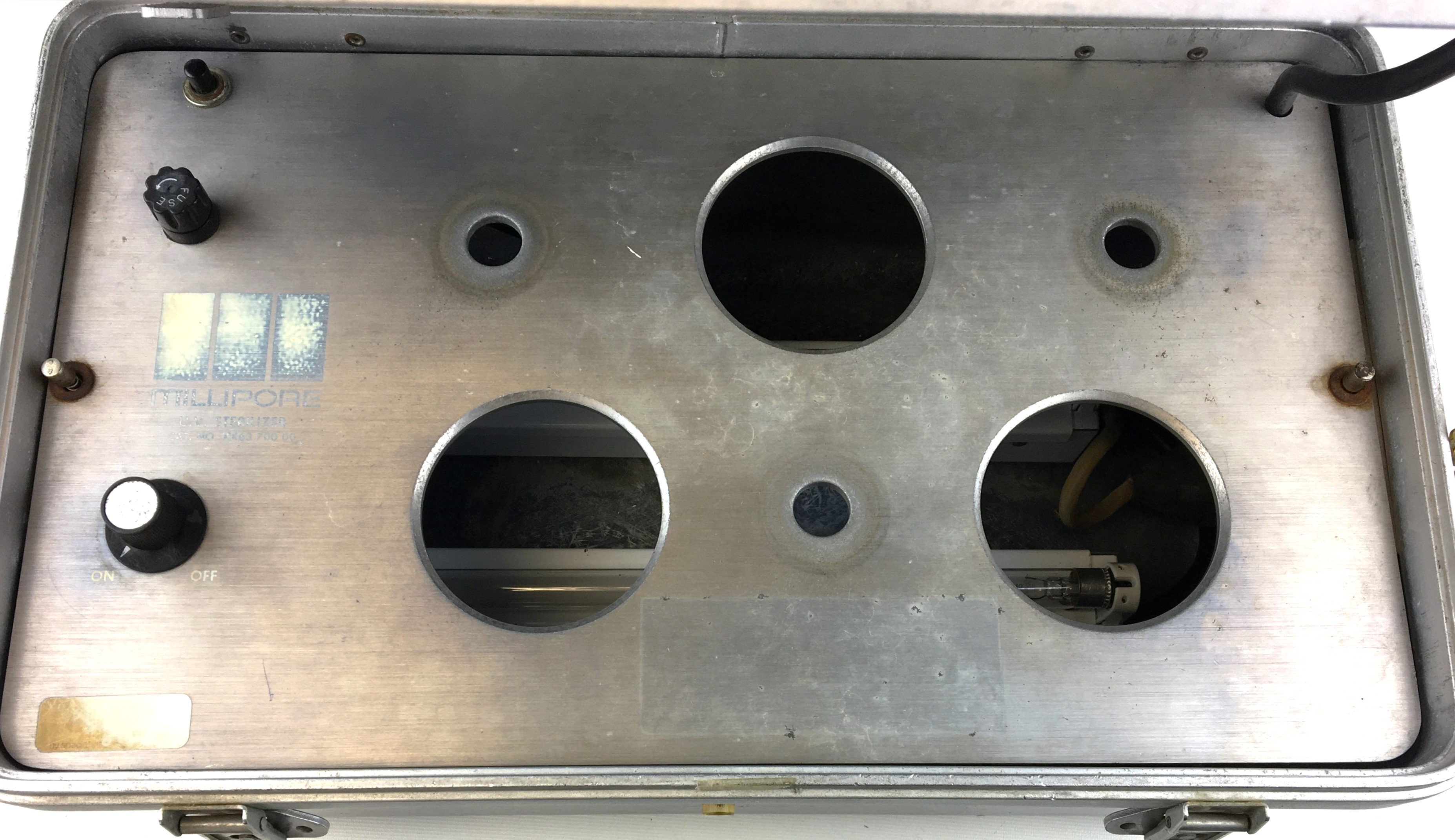 Used Millipore XX6370000 UV Sterilizer