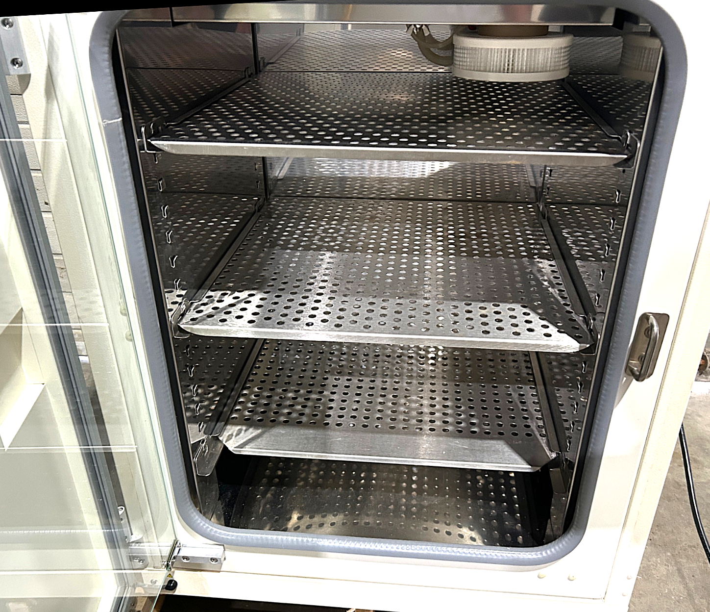 Used Thermo Forma 310 CO2 Incubator (6.5 Cu-Ft)