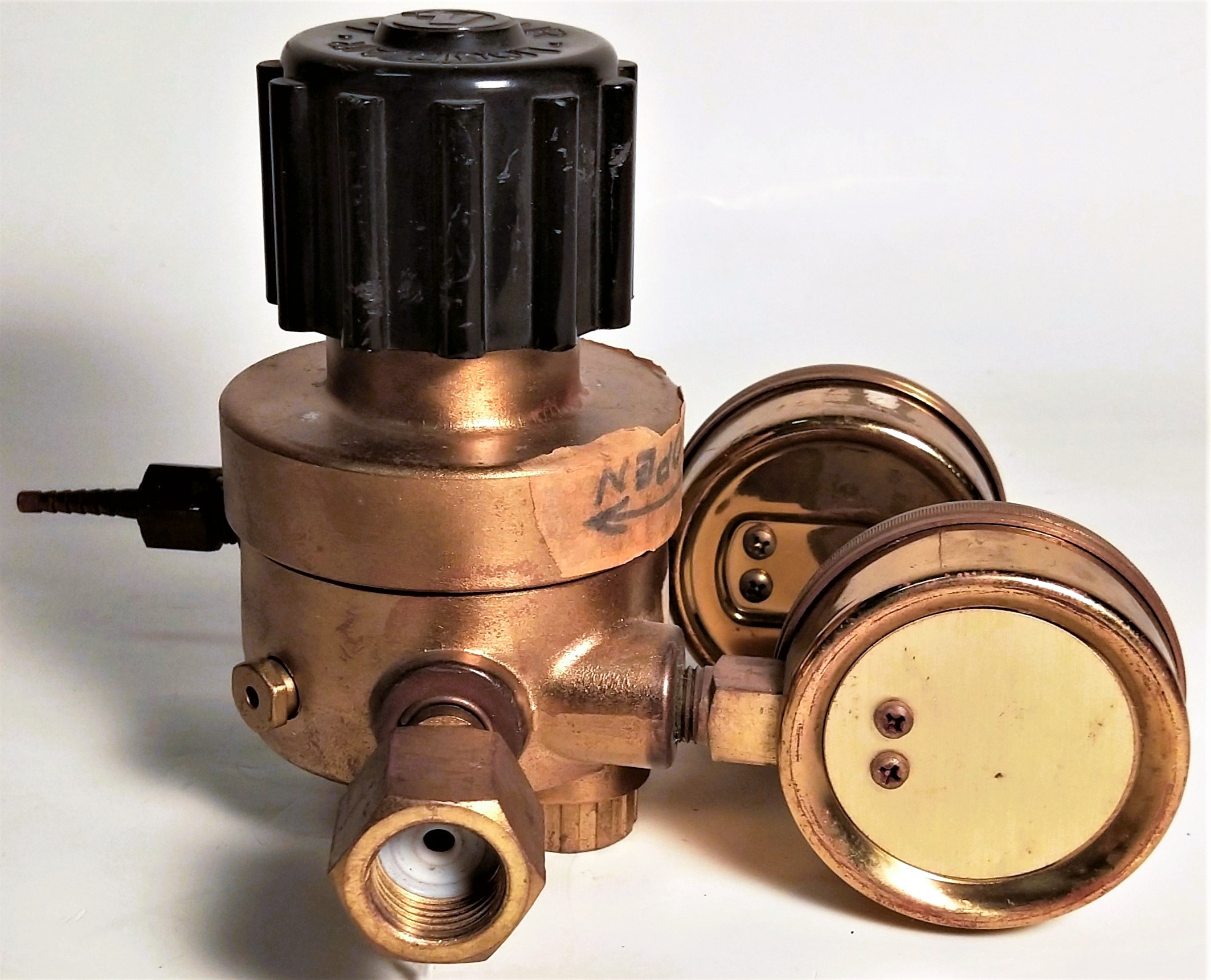 Used Liquid Air Carbon Dioxide Brass Regulator (CGA 580)