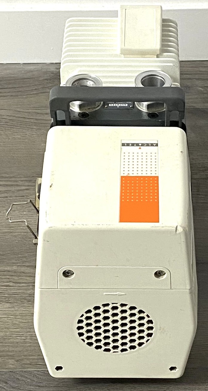 Used Alcatel 2005 SD Rotary Vacuum Pump (3.8cfm)